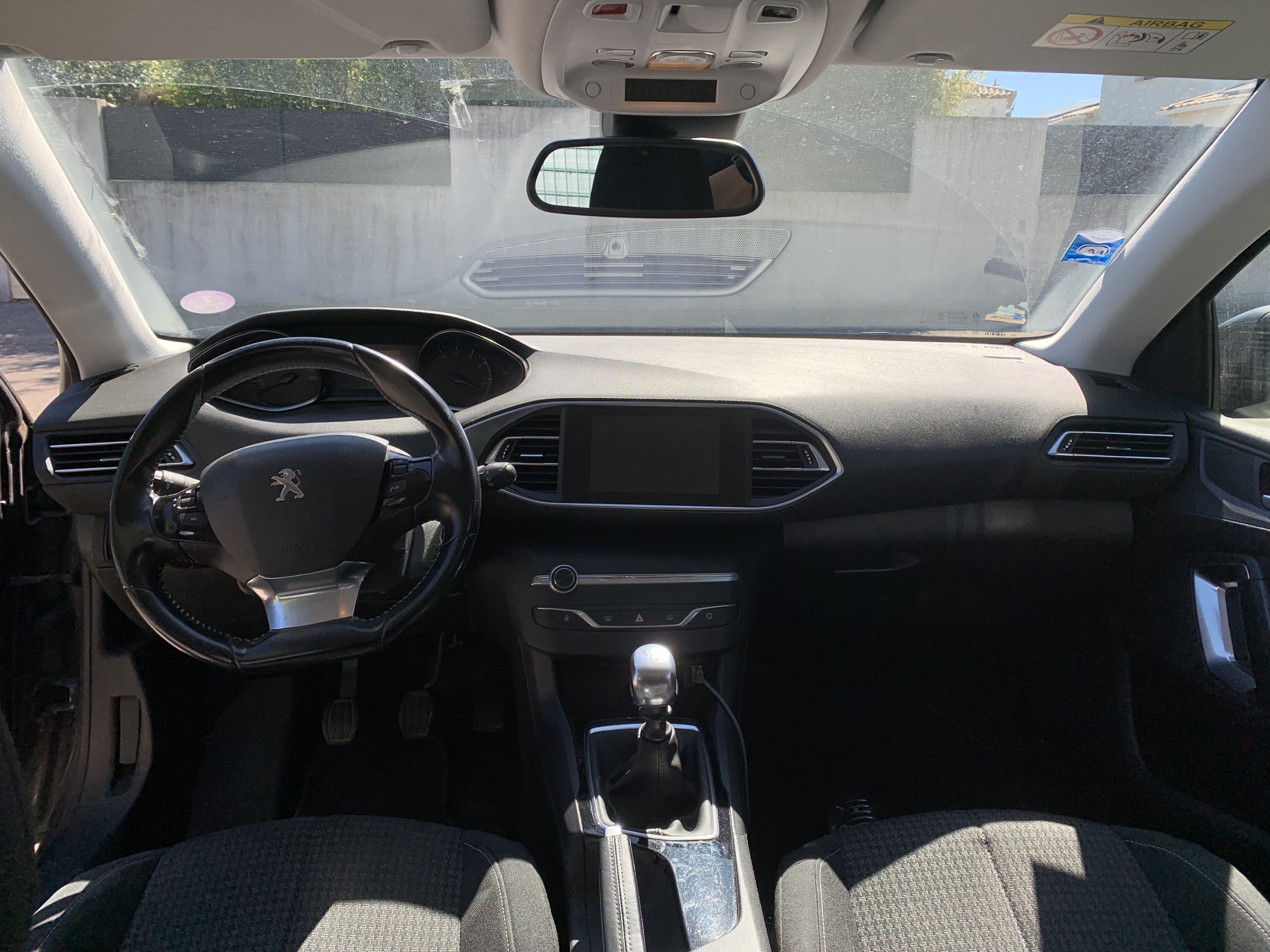 Peugeot 308 avec GPS