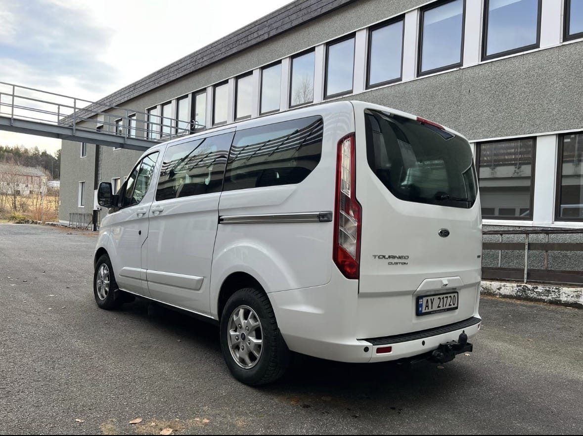 Ford Tourneo Custom med Ryggekamera
