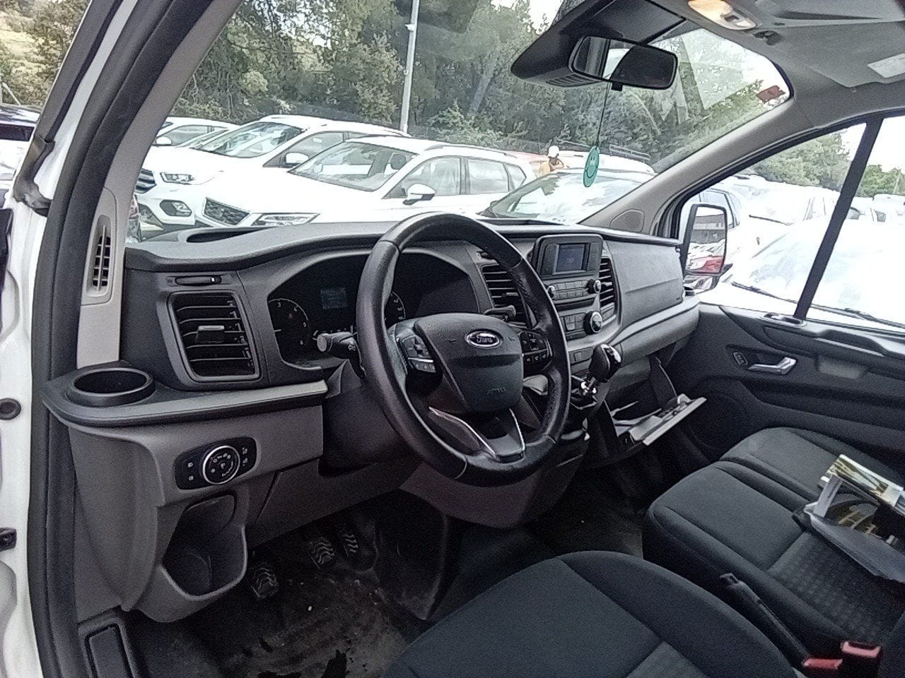Ford Transit Custom Kombi 9 plazas with Cruise control