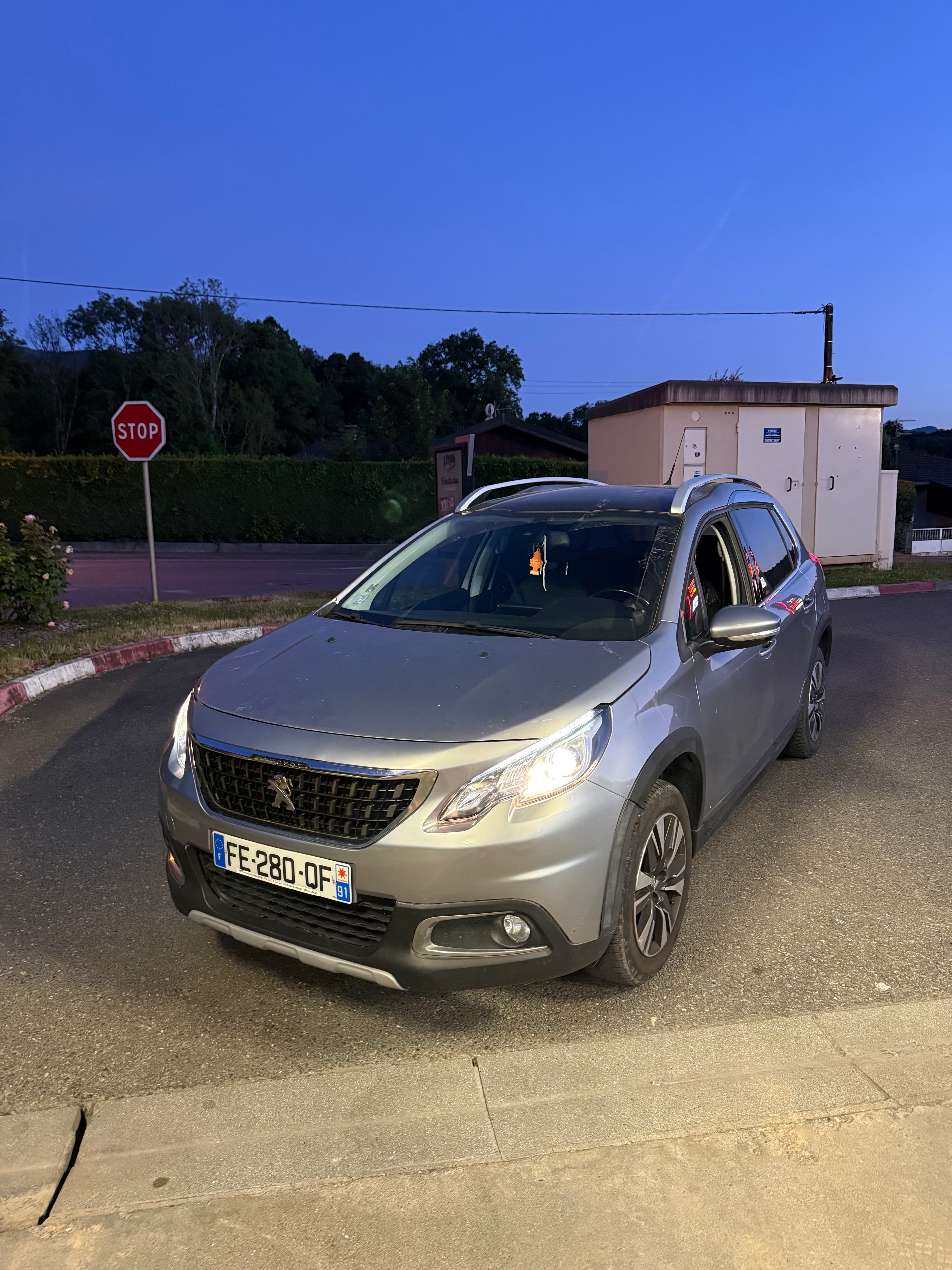 Peugeot 2008, 2016, Essence 95