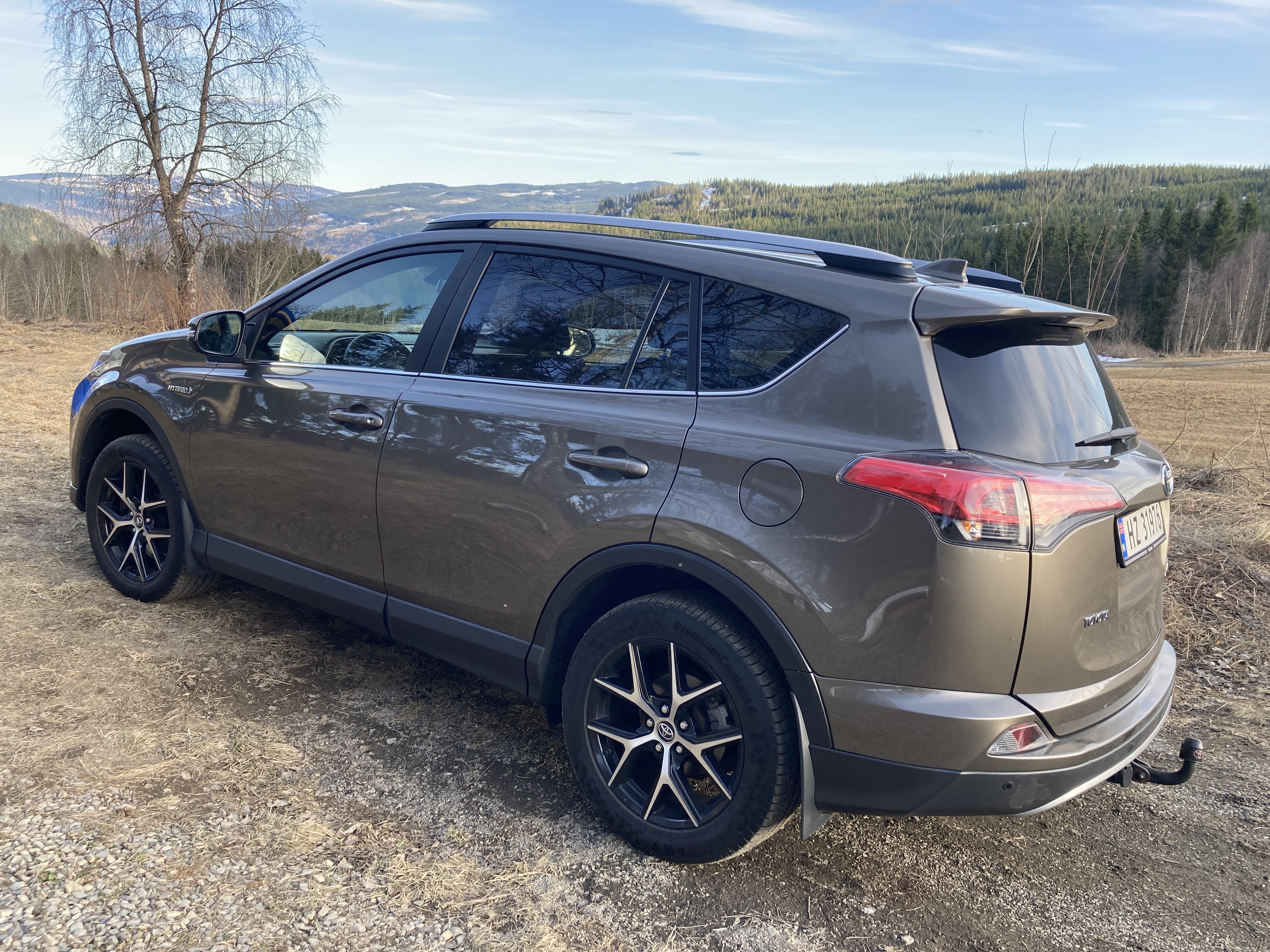Toyota Rav4 Hybrid med Aircondition