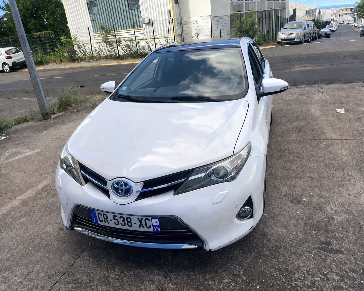 Toyota Auris, 2013, Diesel / Électrique (hybride), automatique