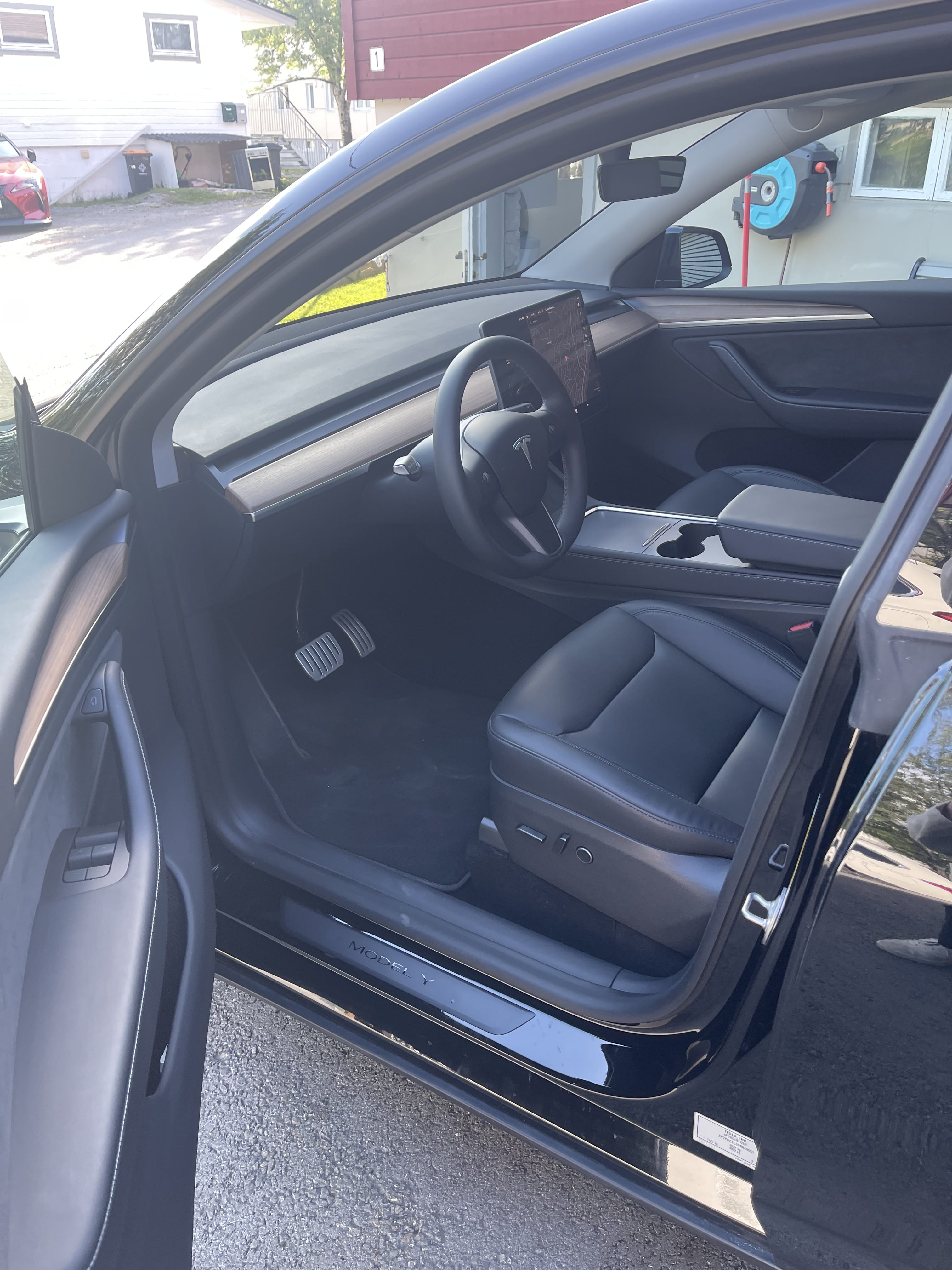 Tesla Model Y Performance met Cruise control