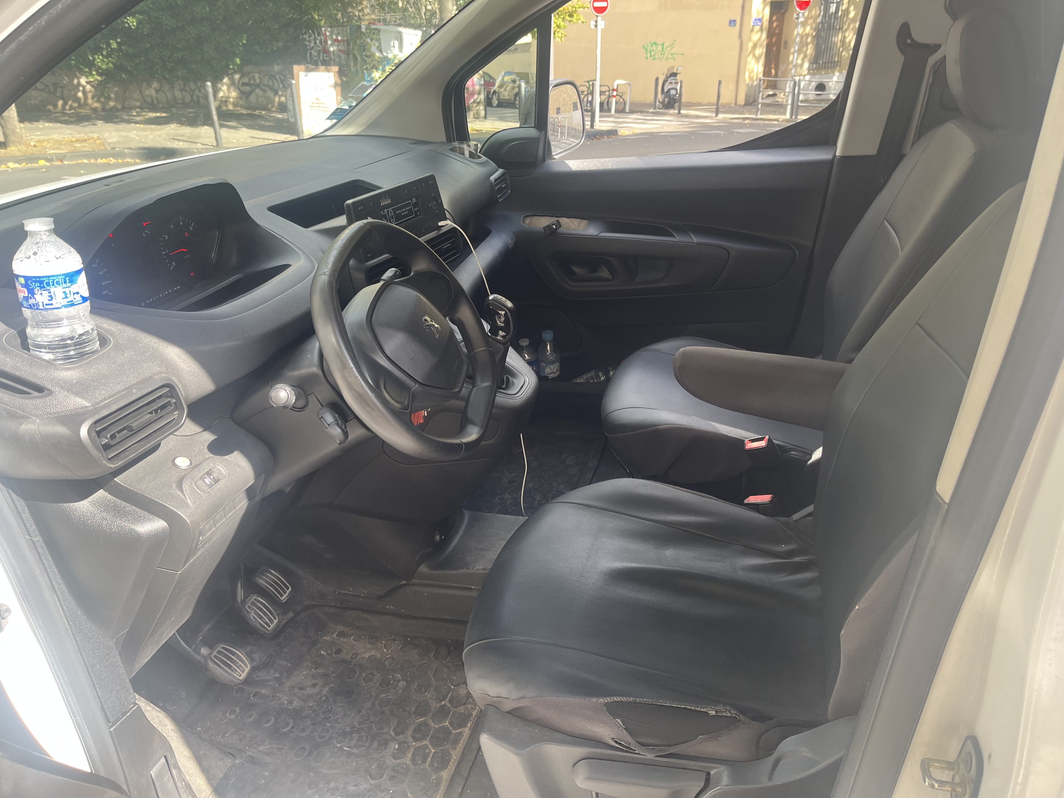 Peugeot Partner Fourgon 1,6 HDI avec Audio Bluetooth
