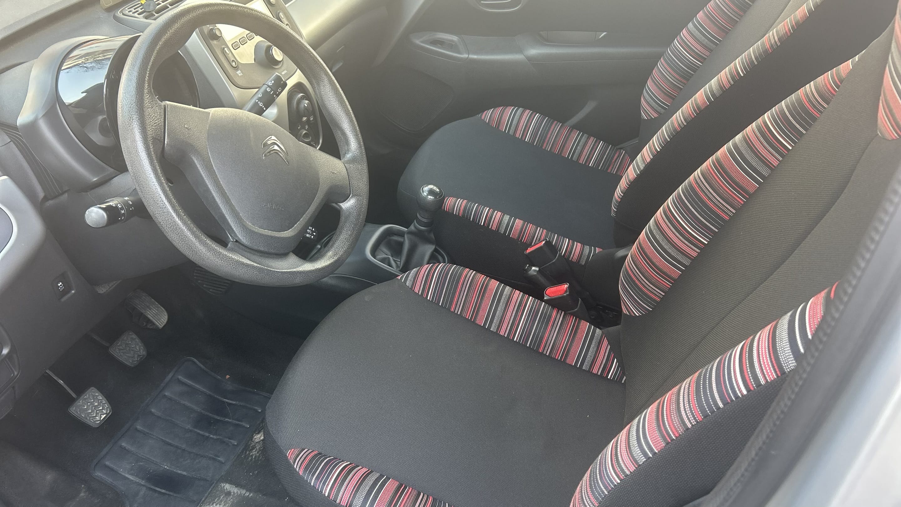 Citroen C1 avec Entrée audio / iPod