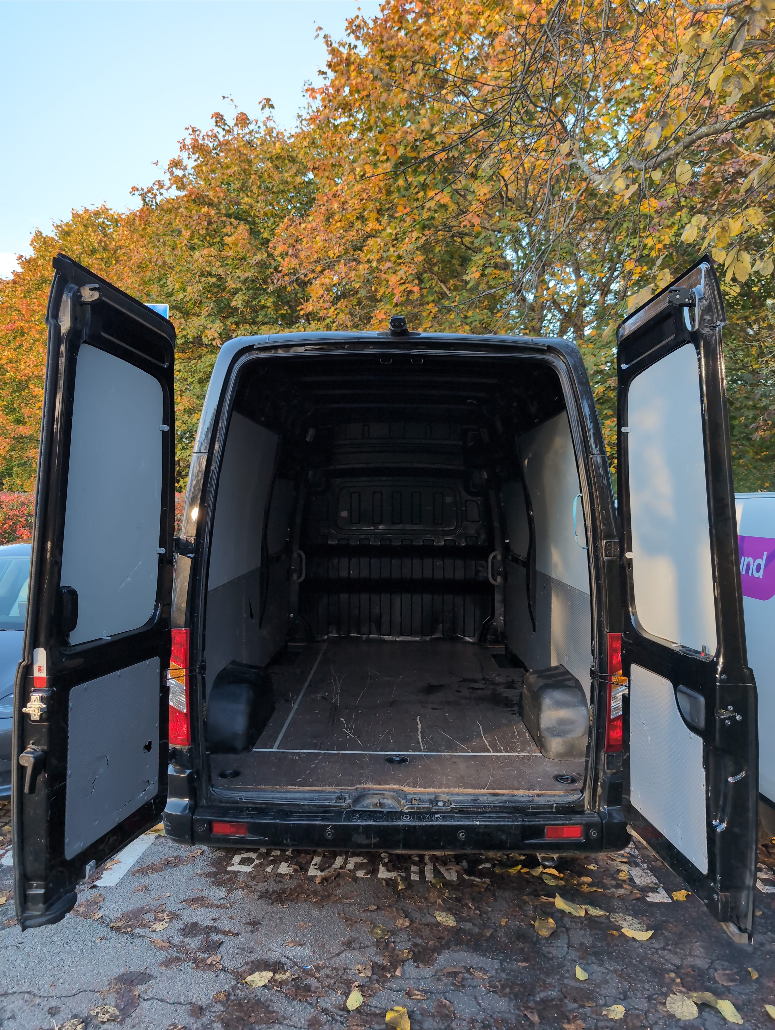 Maxus EV80