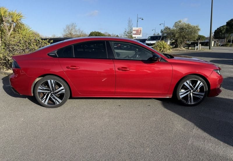 Peugeot 508 avec Siège bébé
