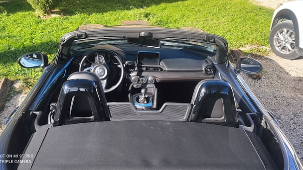 Mazda MX-5 Roadster