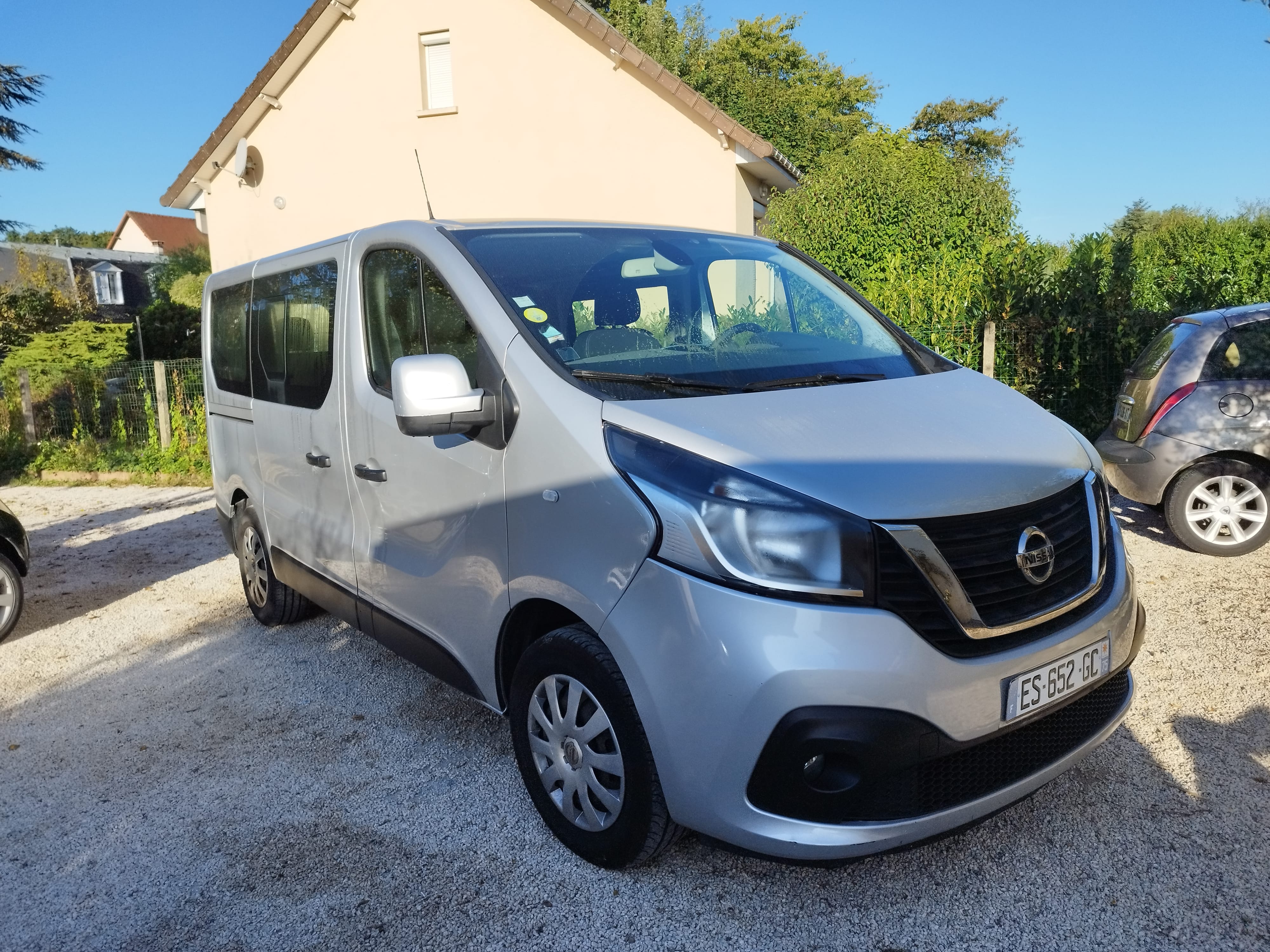 Nissan NV300 Minibus, 2017, Diesel, 9 places et plus