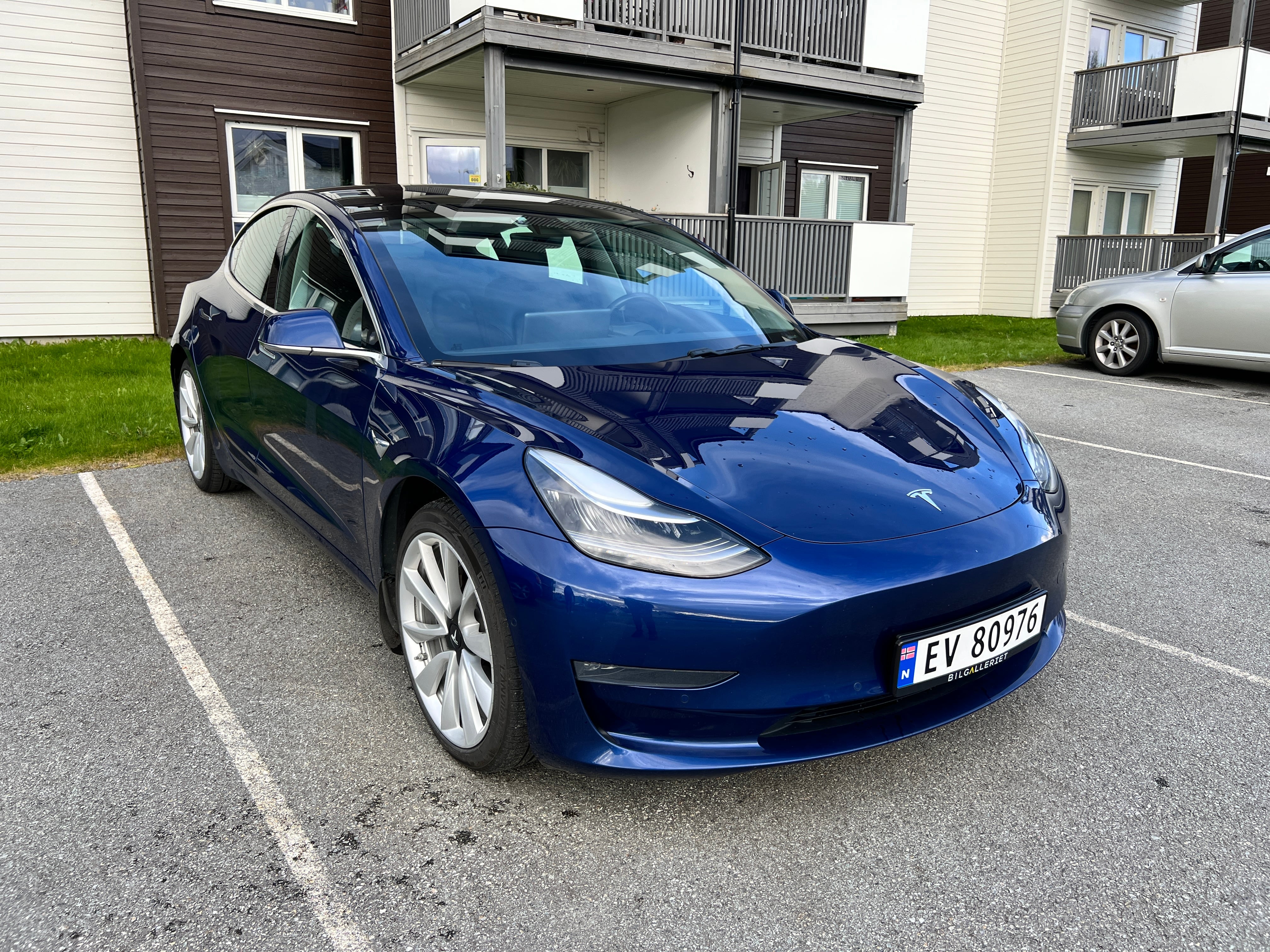 Tesla Model 3, 2019, Elektrisk, automatisk