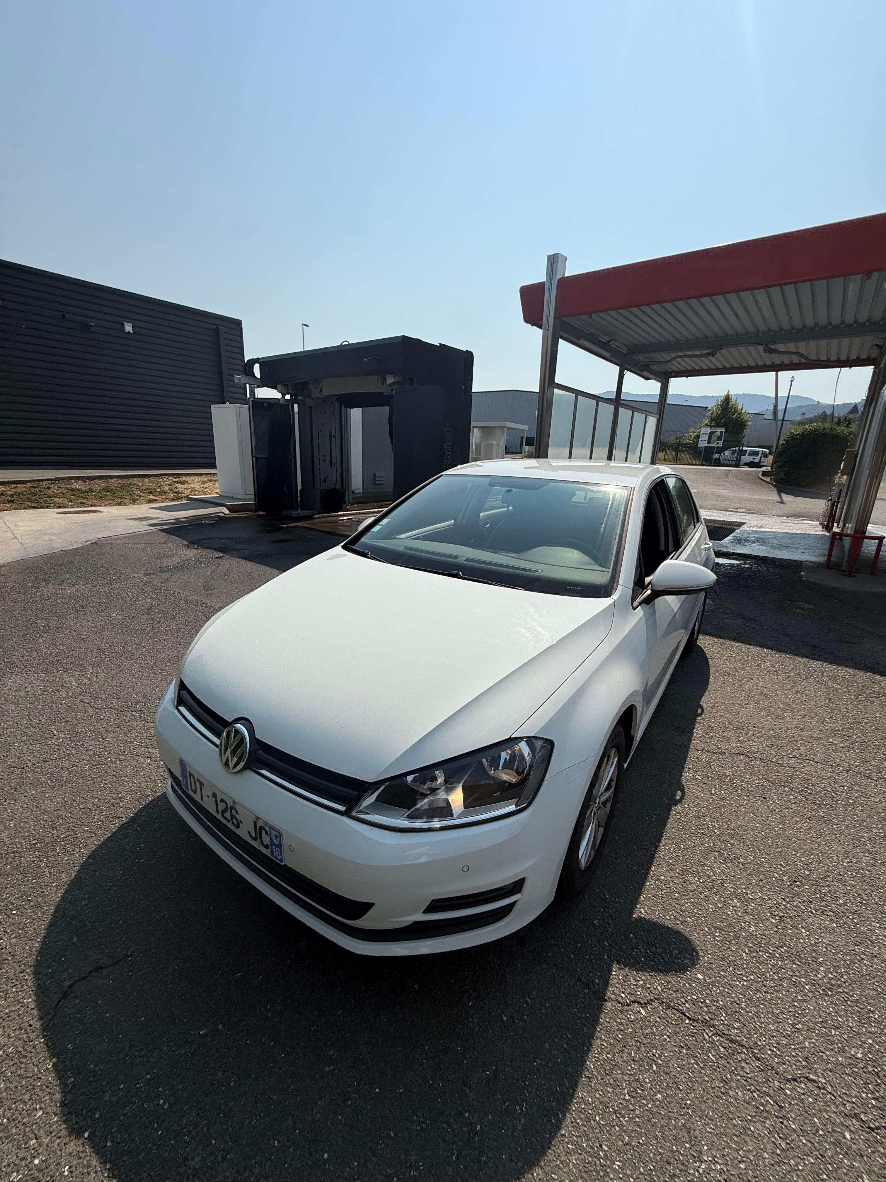 Volkswagen Golf, 2015, Essence 95
