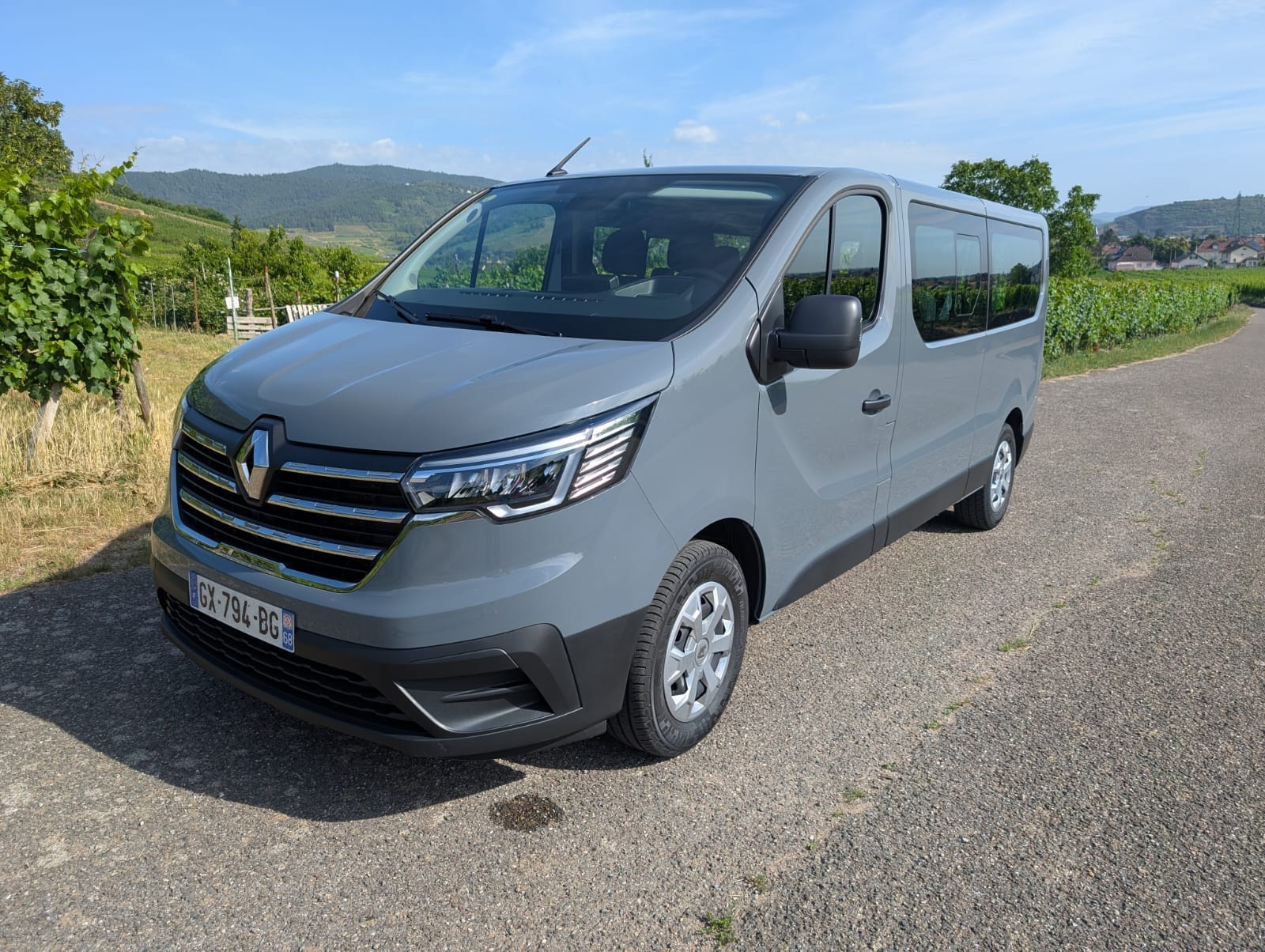 Renault Trafic Passenger, 2024, Diesel, 9 places et plus