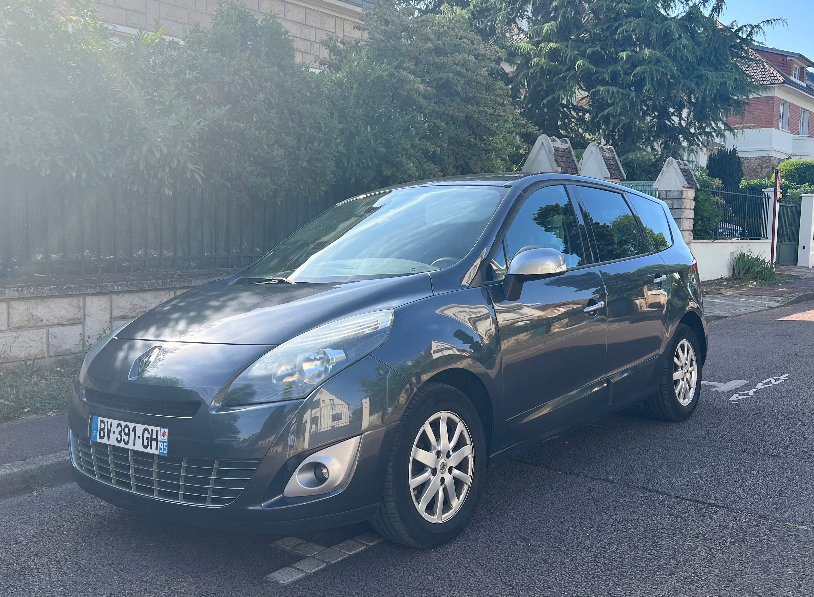 Renault Scenic 1.9 DCI 130 / 5 & 7 places, 2011, Diesel, 7 places