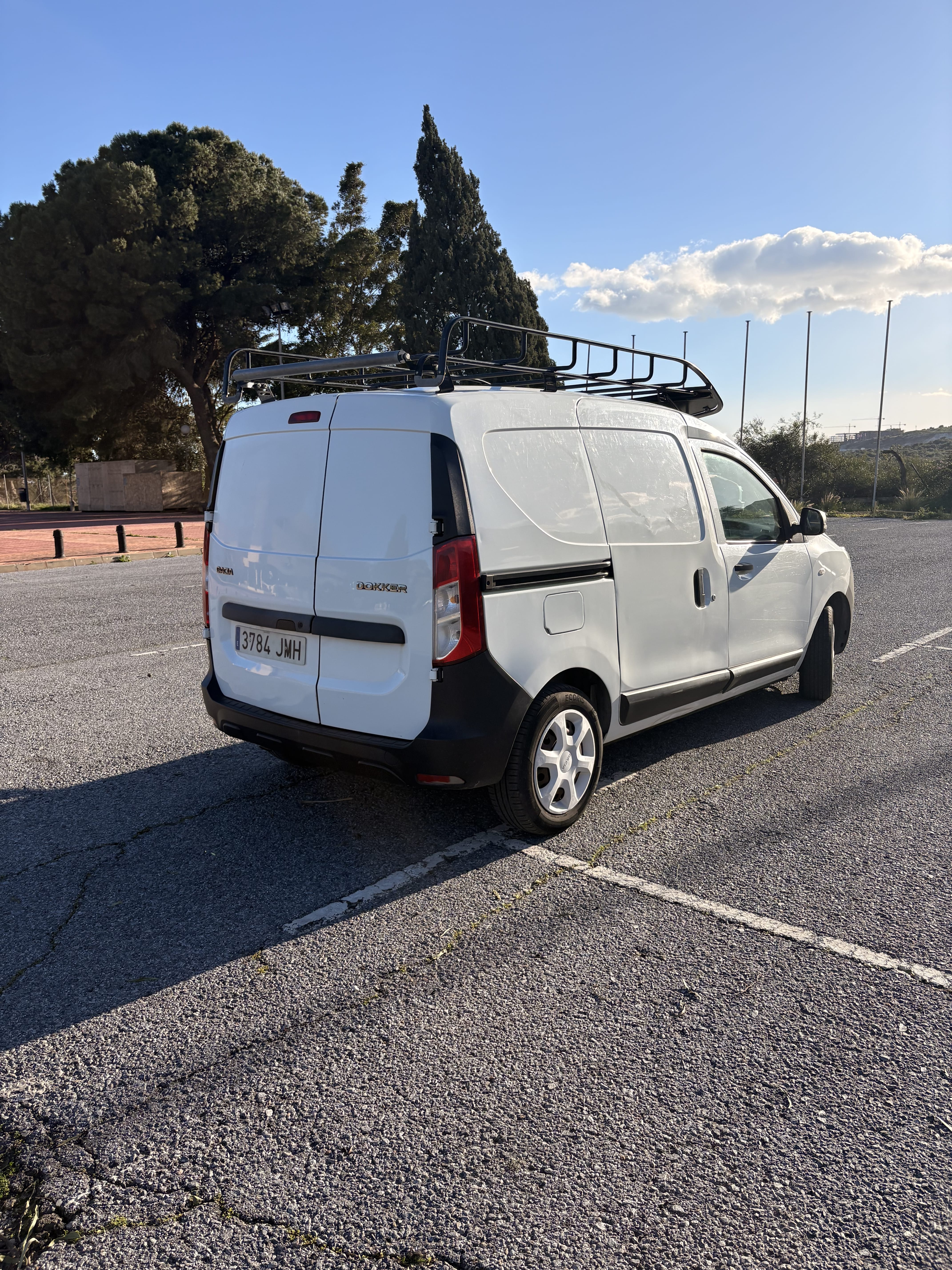 Dacia Dokker med Aircondition