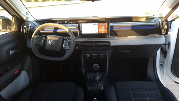 Citroen C3 Business 100CV Gasolina - 5 puertas - 7561NGN con GPS