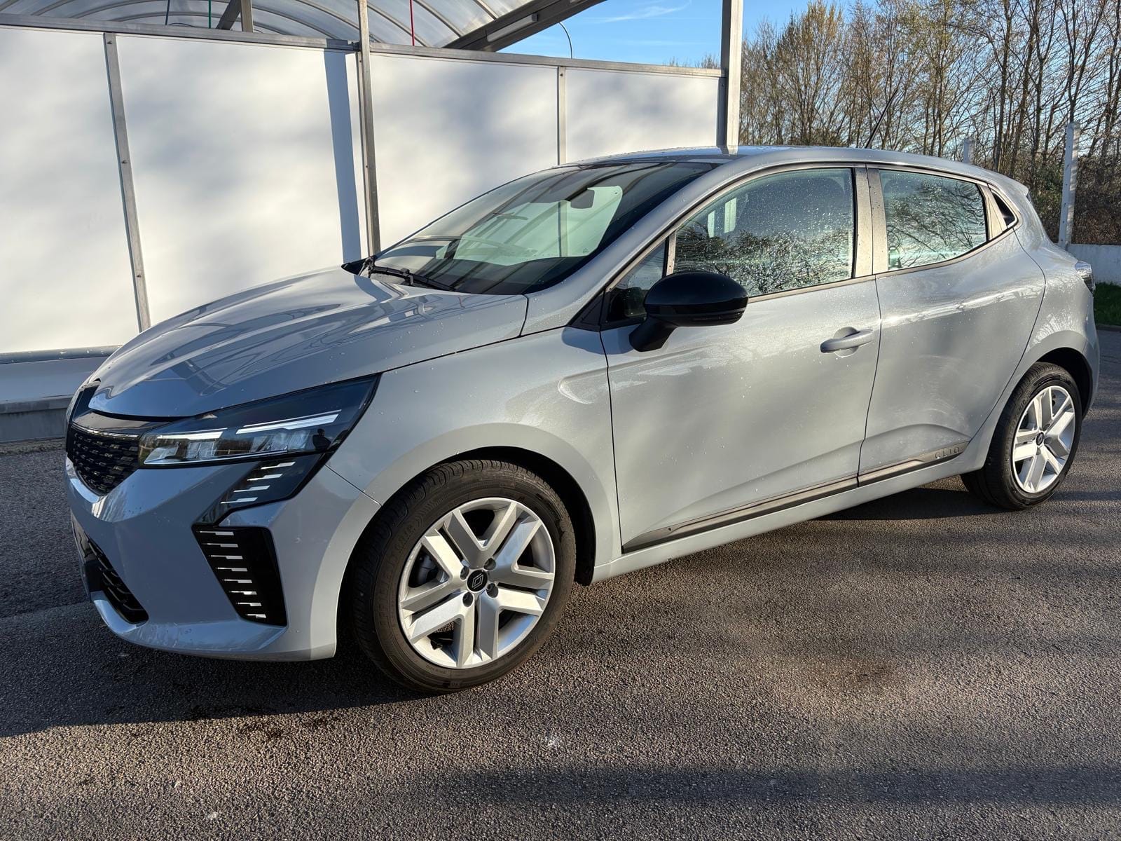 Renault Clio, 2025, Essence 95