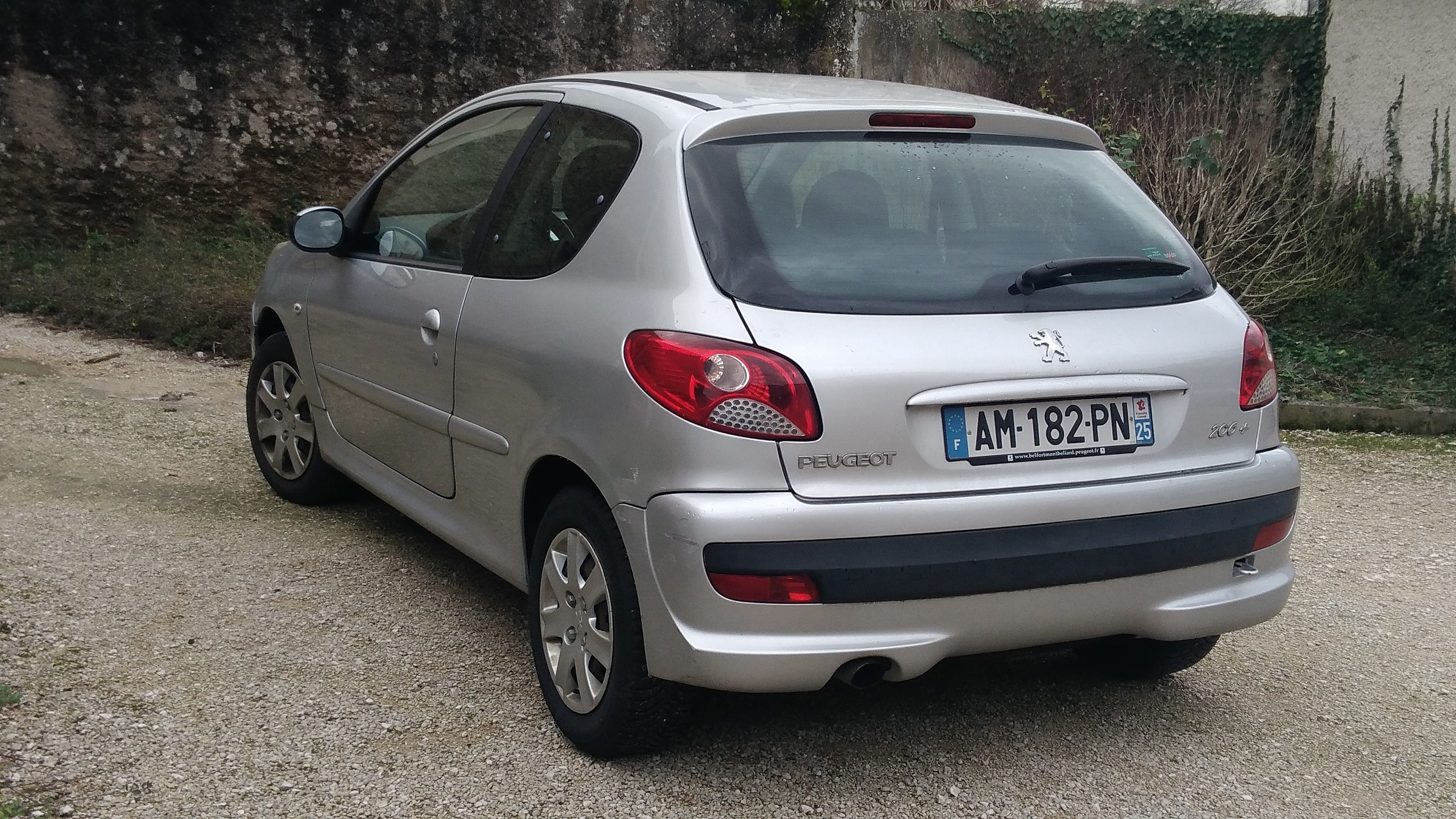 Peugeot 206+