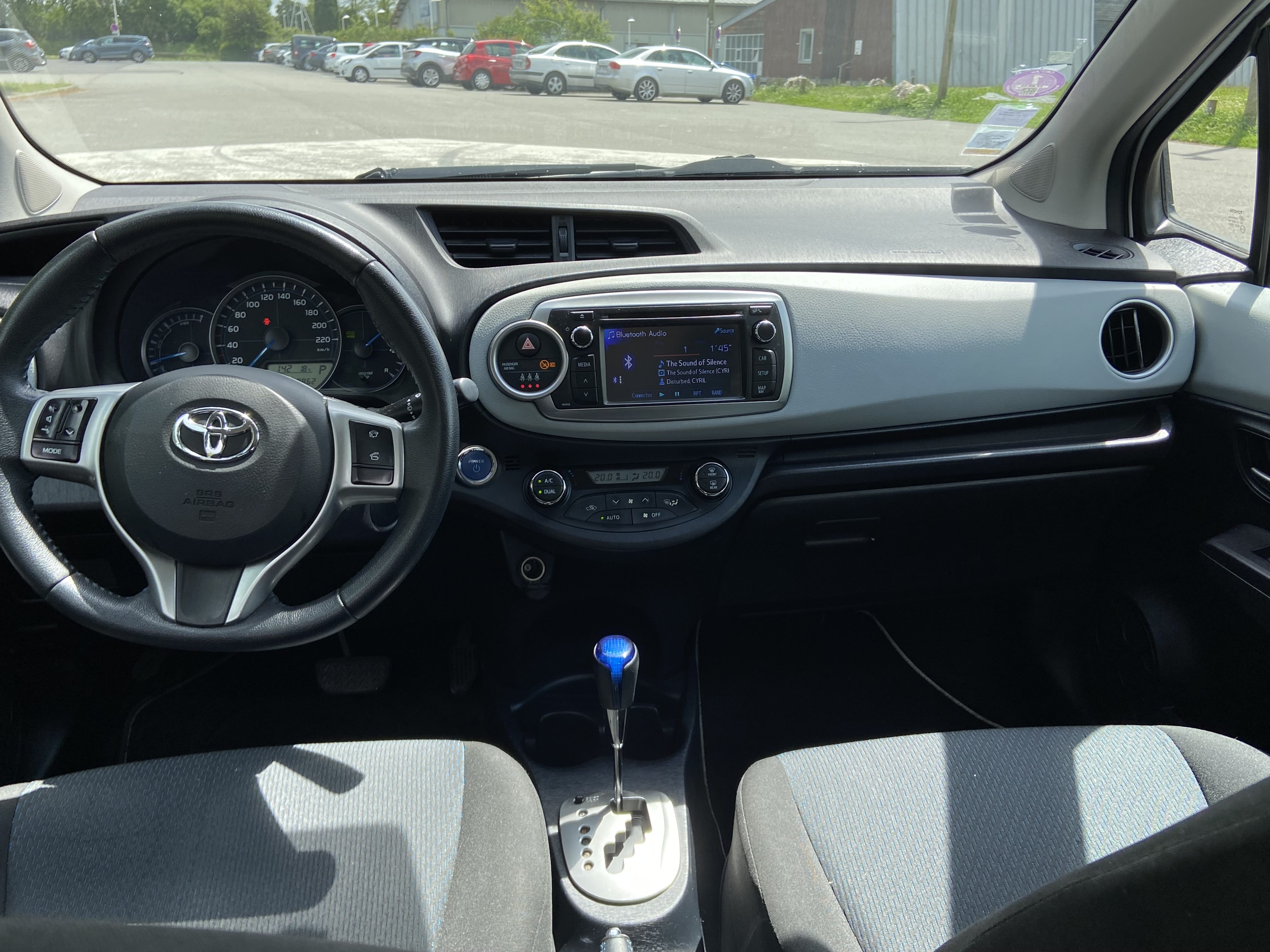 Toyota Yaris Hybride DA466SQ avec Audio Bluetooth
