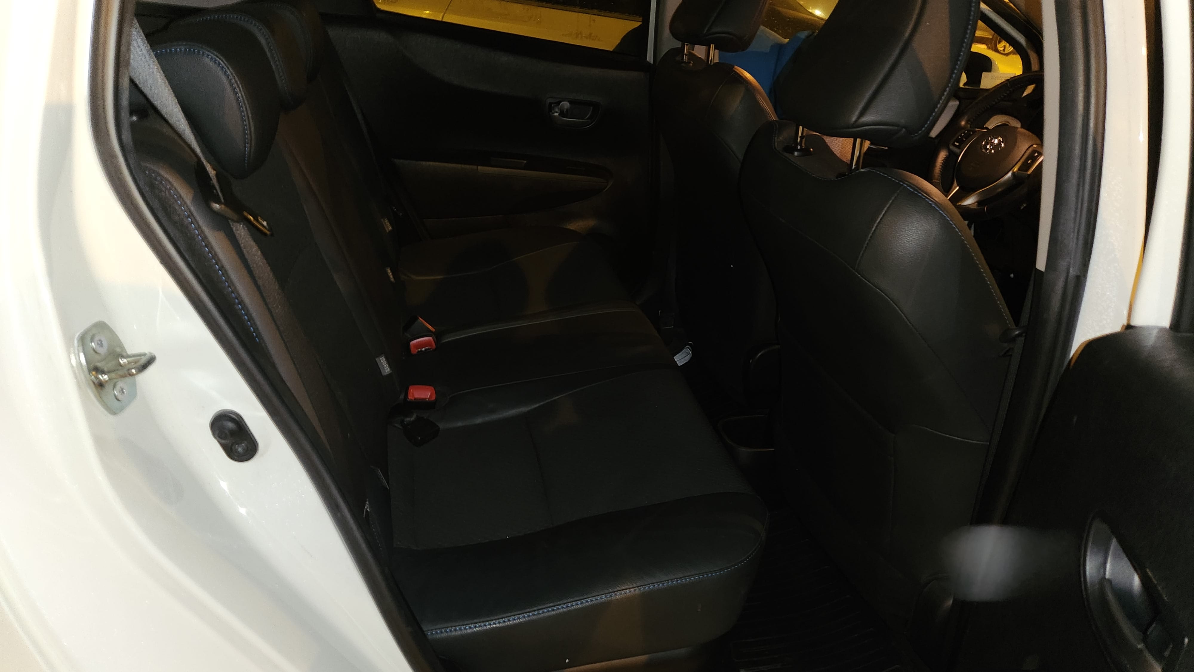 Toyota Yaris Hybrid 1,5 Bensin/Hybrid, Automat