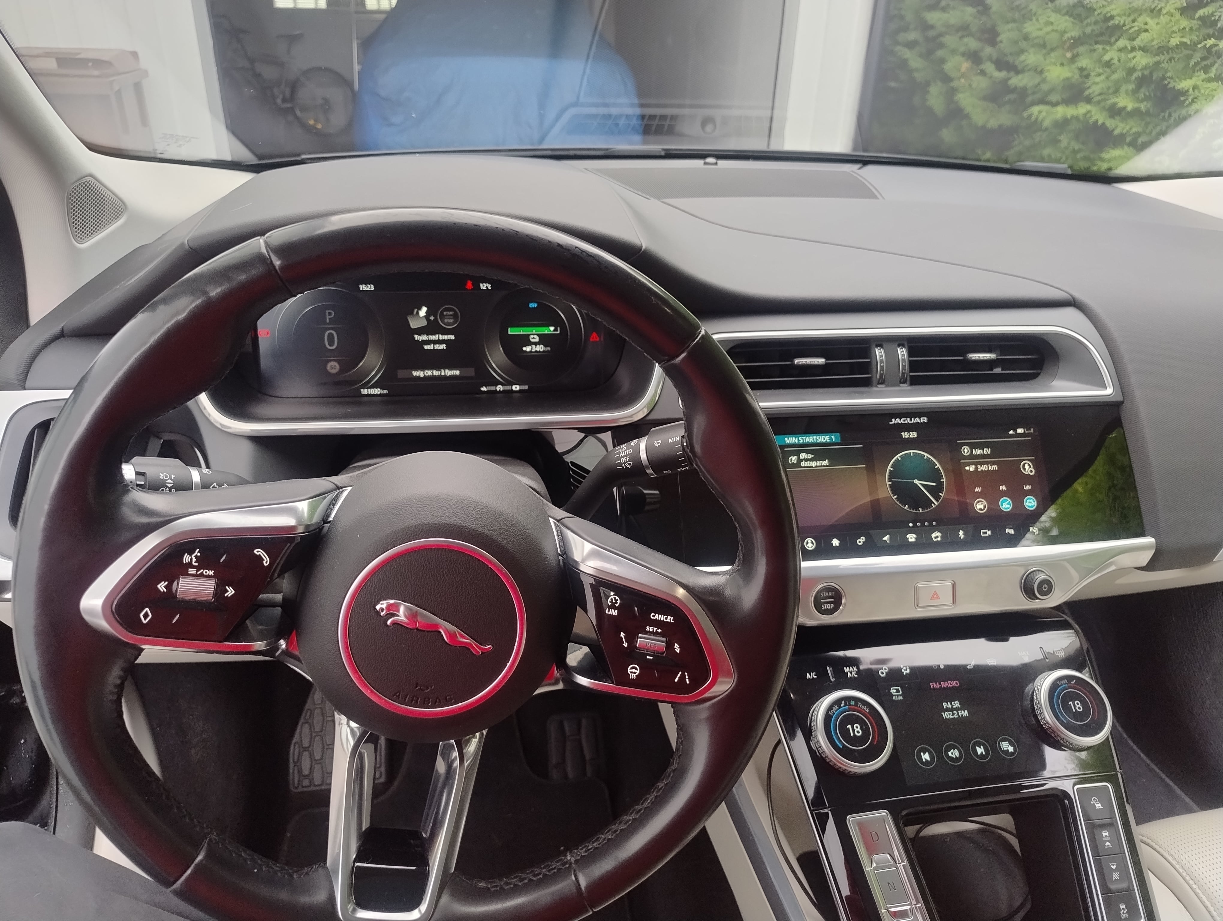 Jaguar I-pace Elektrisk 4x4 med Cruisekontroll