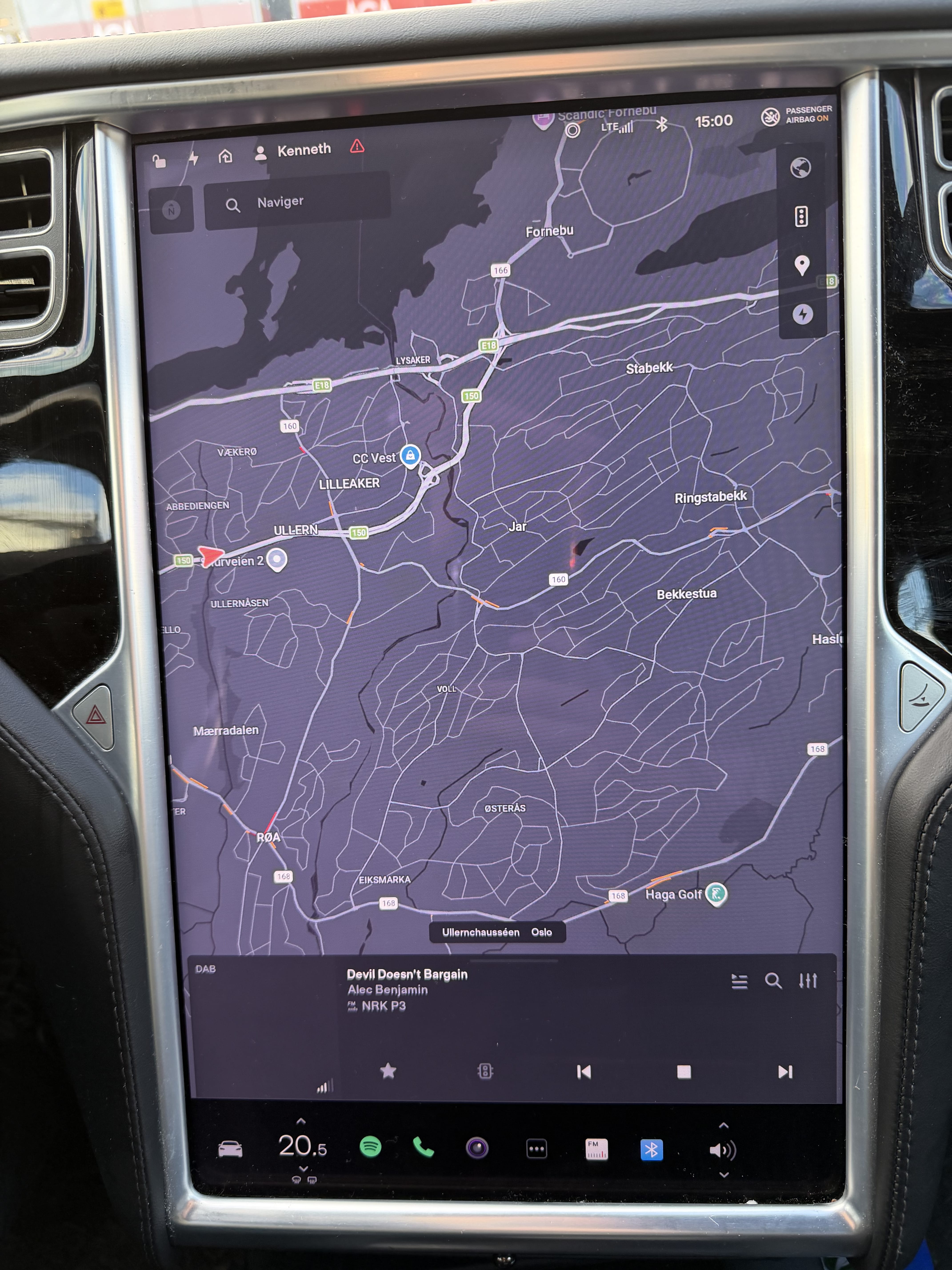 Tesla Model S 75D med Bluetooth audio