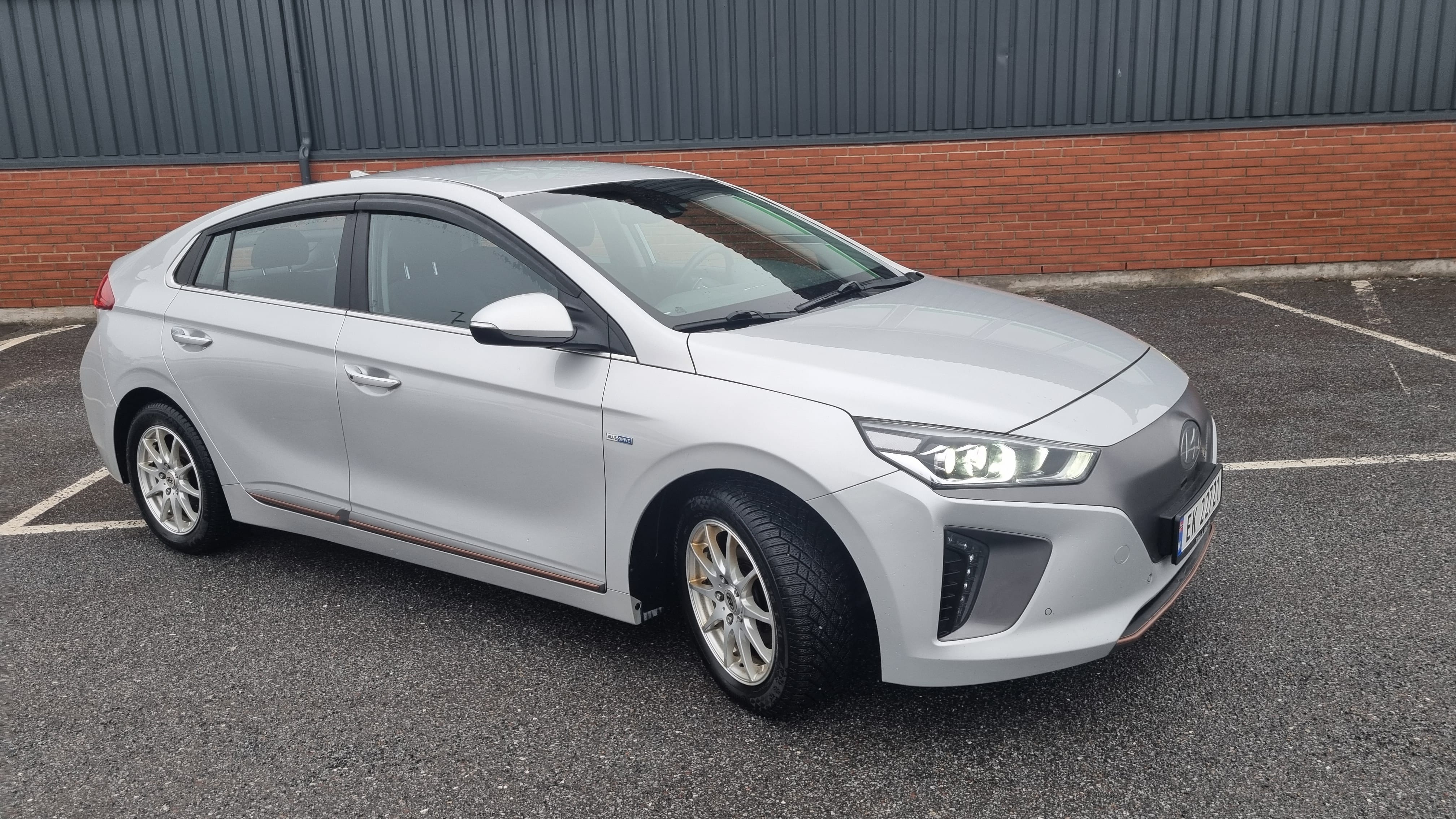 Hyundai Ioniq Electric med Bluetooth audio