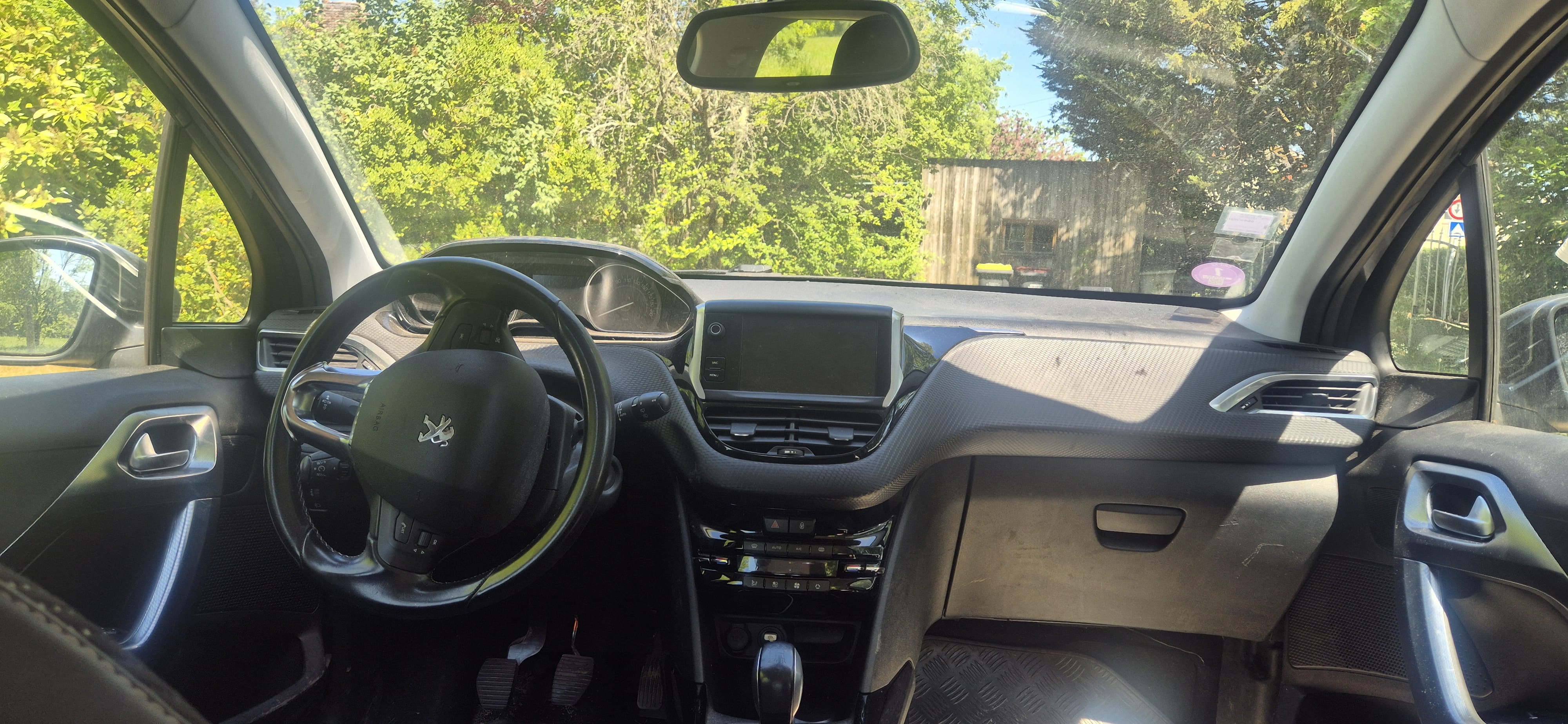 Peugeot 2008 avec GPS
