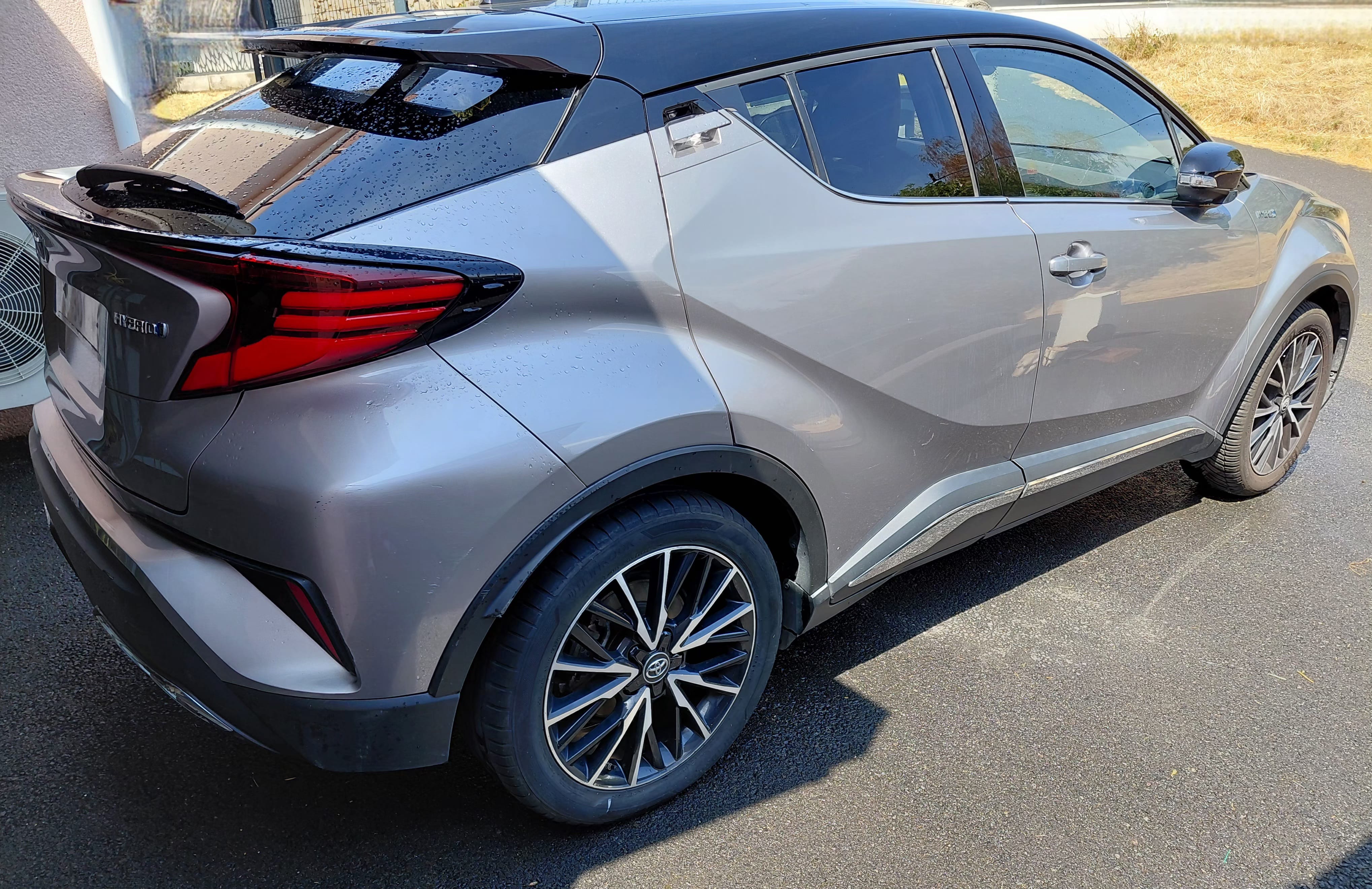 Toyota C-HR Hybrid avec Caméra de recul