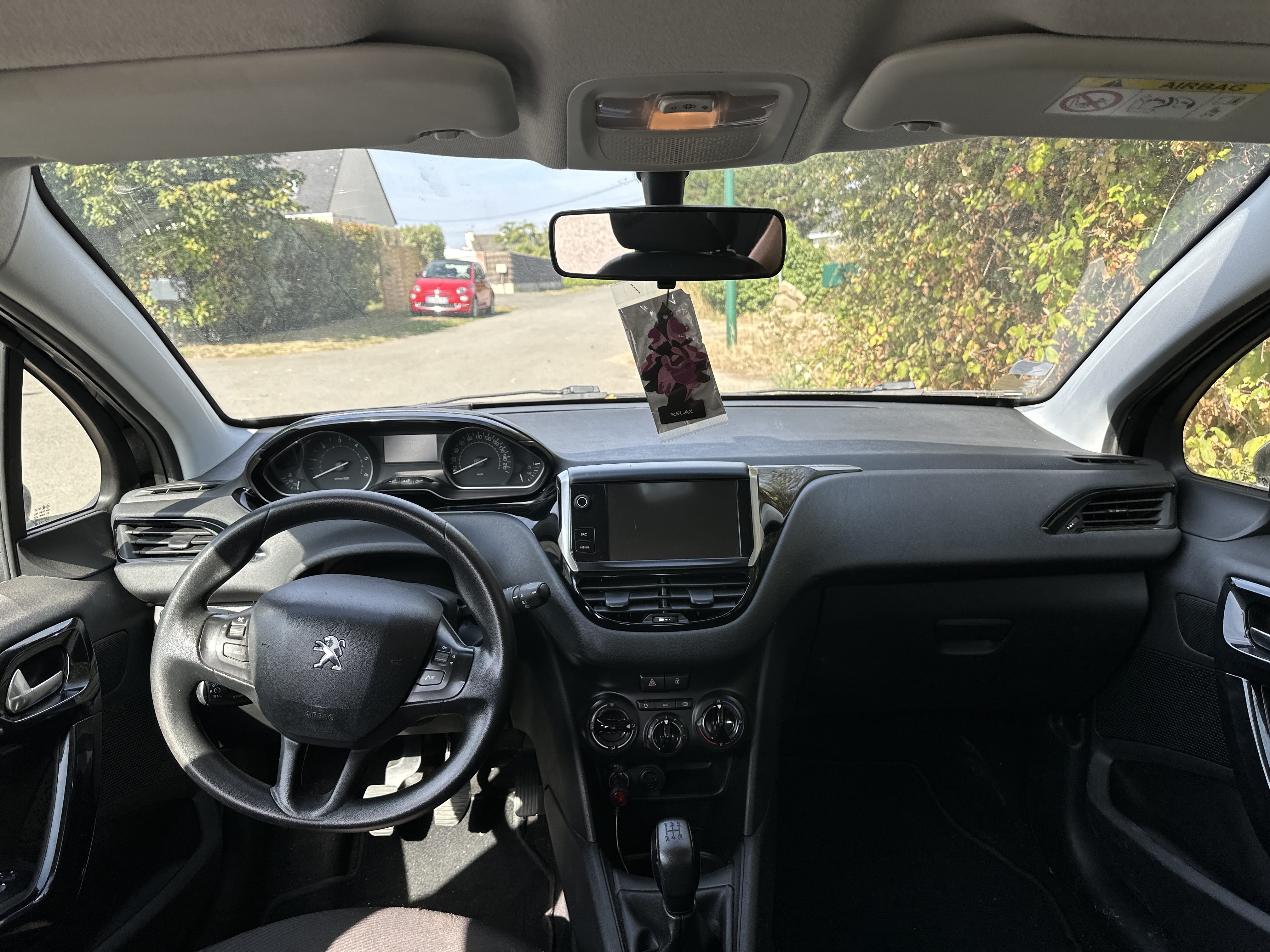 Peugeot 208 avec Climatisation