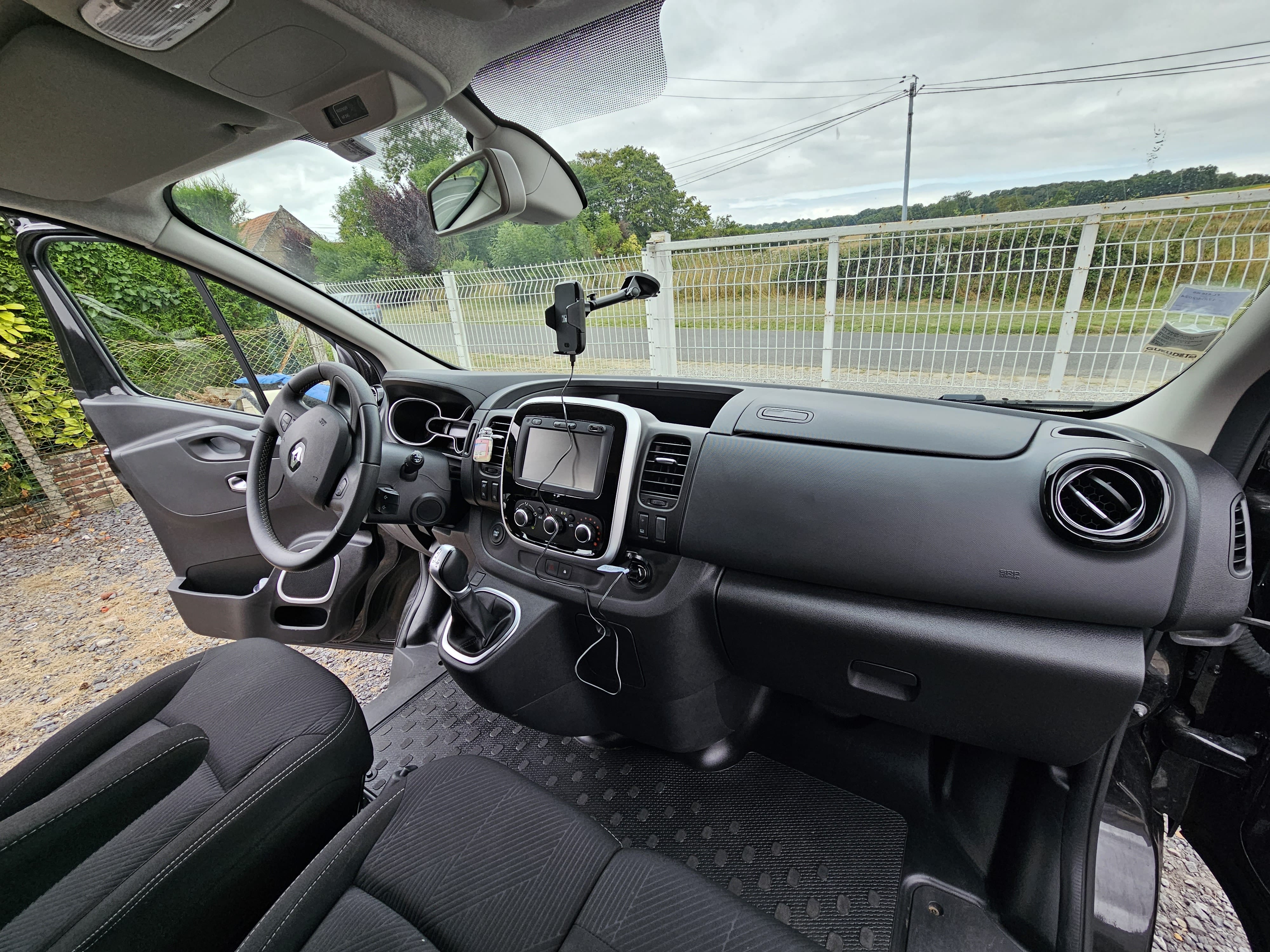 Renault Trafic Passenger avec Entrée audio / iPod