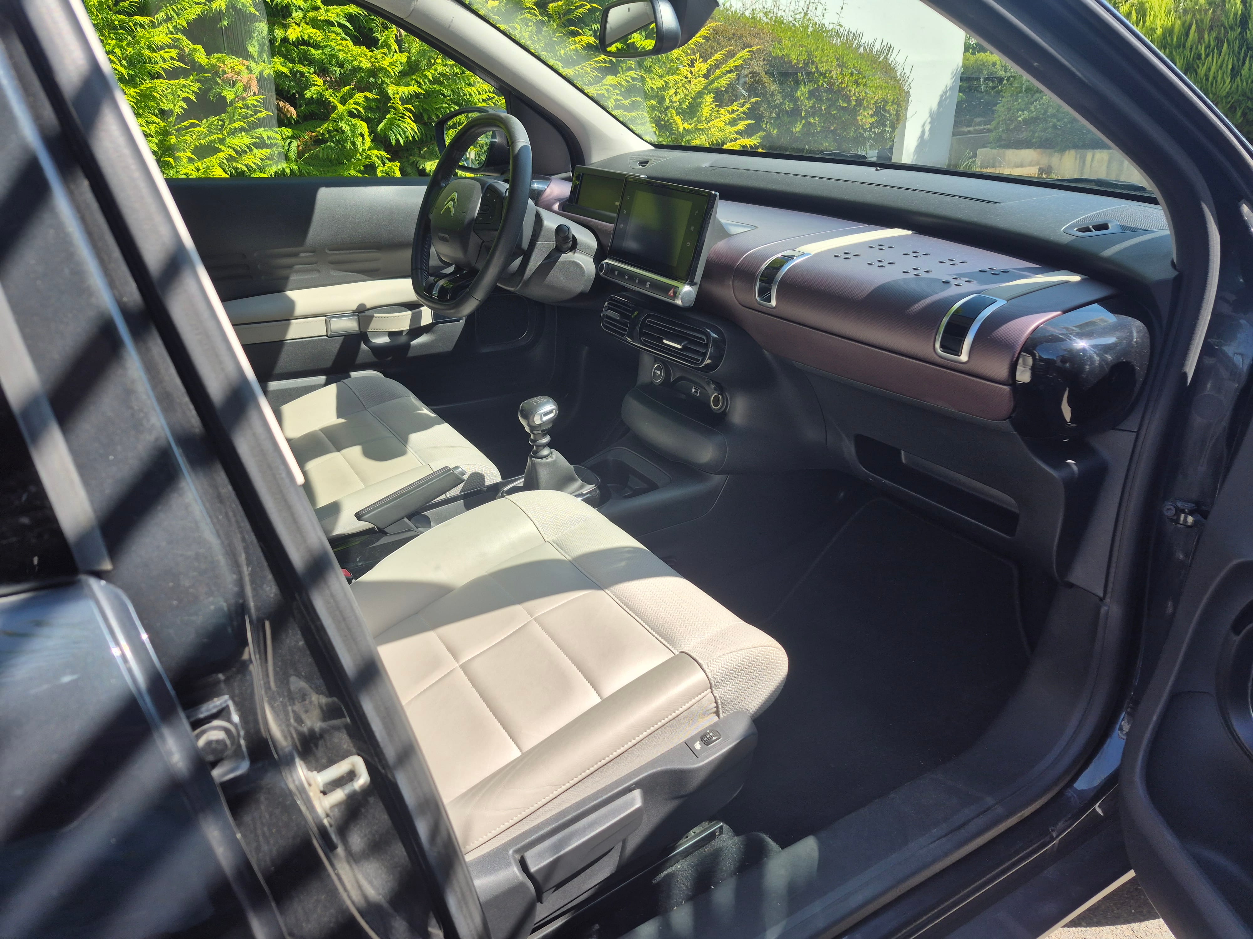 Citroen C4 Cactus avec Apple CarPlay
