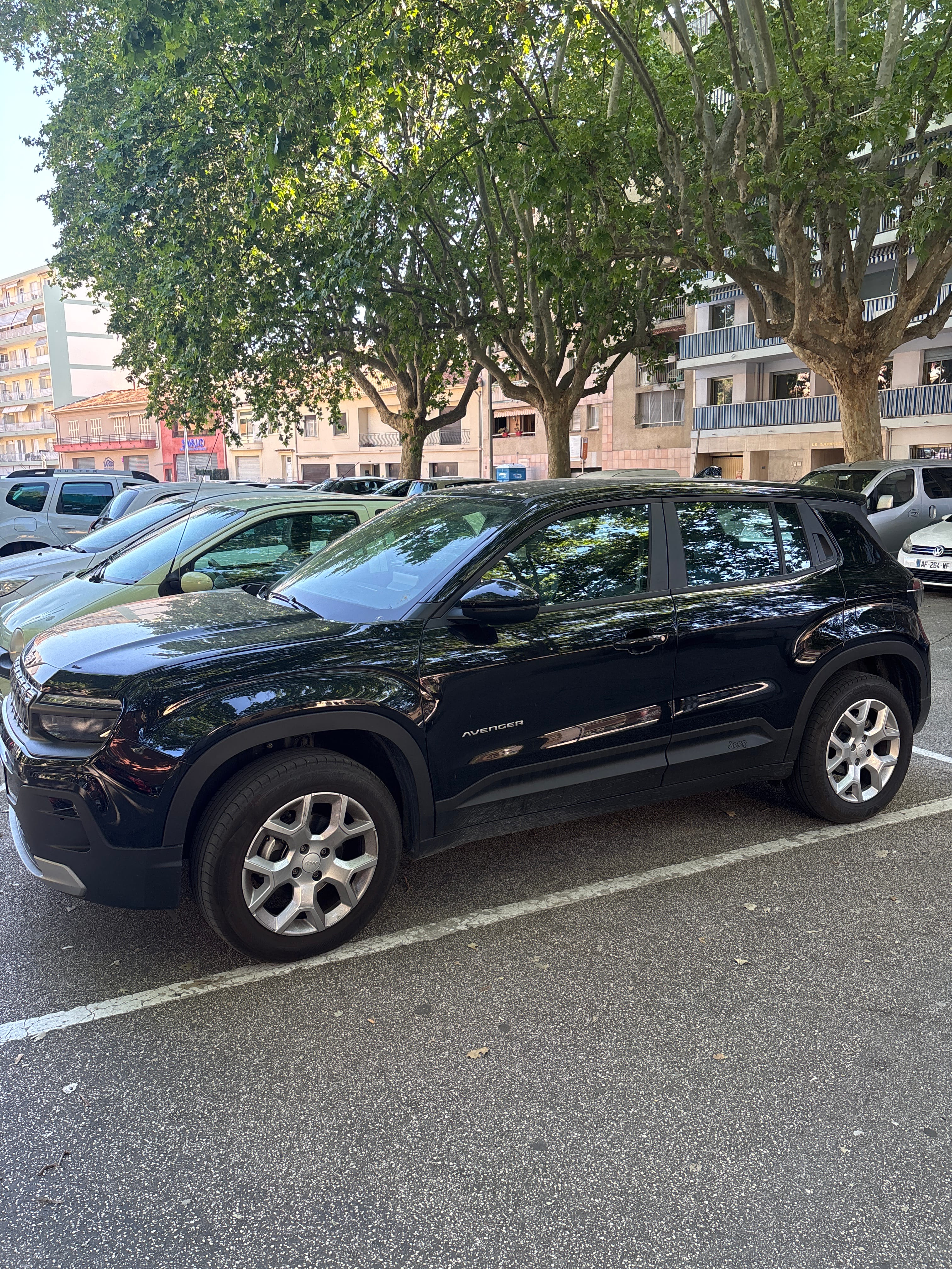 Jeep Avenger mit Dashcam