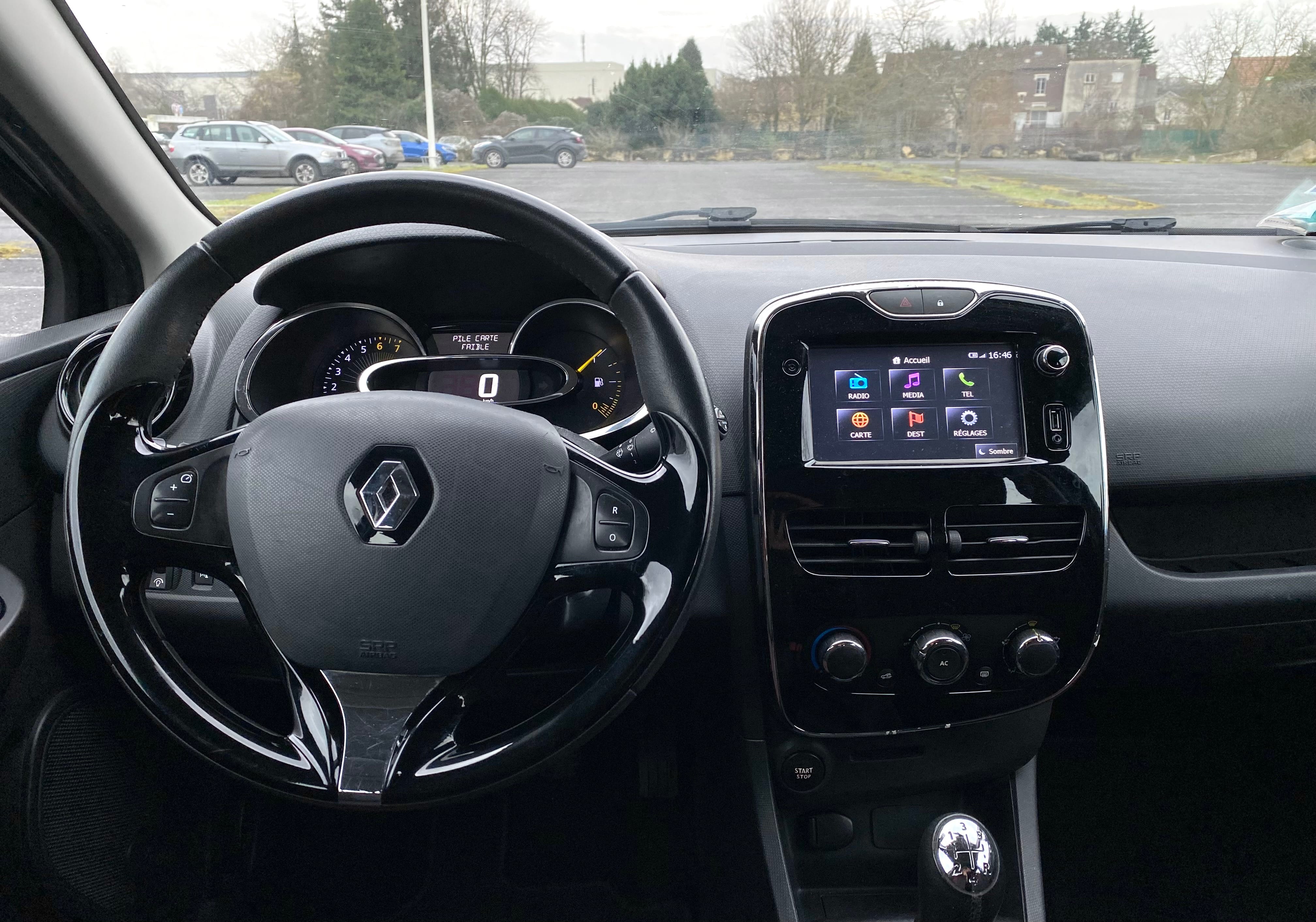 Renault Clio avec Régulateur de vitesse