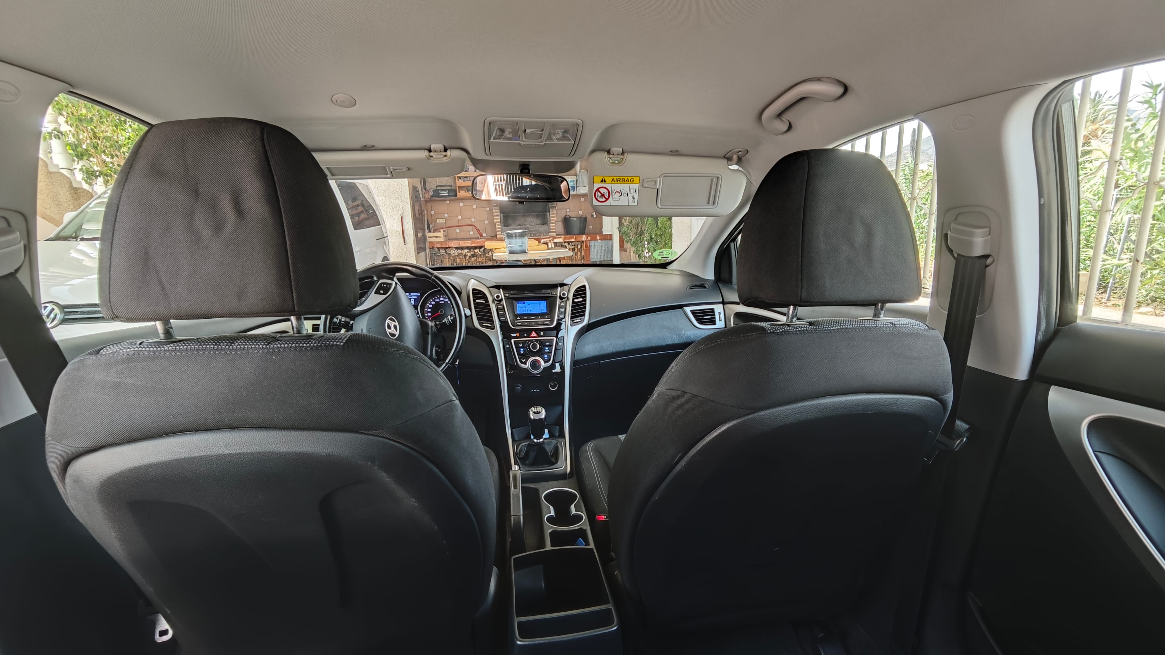 Hyundai i30 con Puertos de carga USB