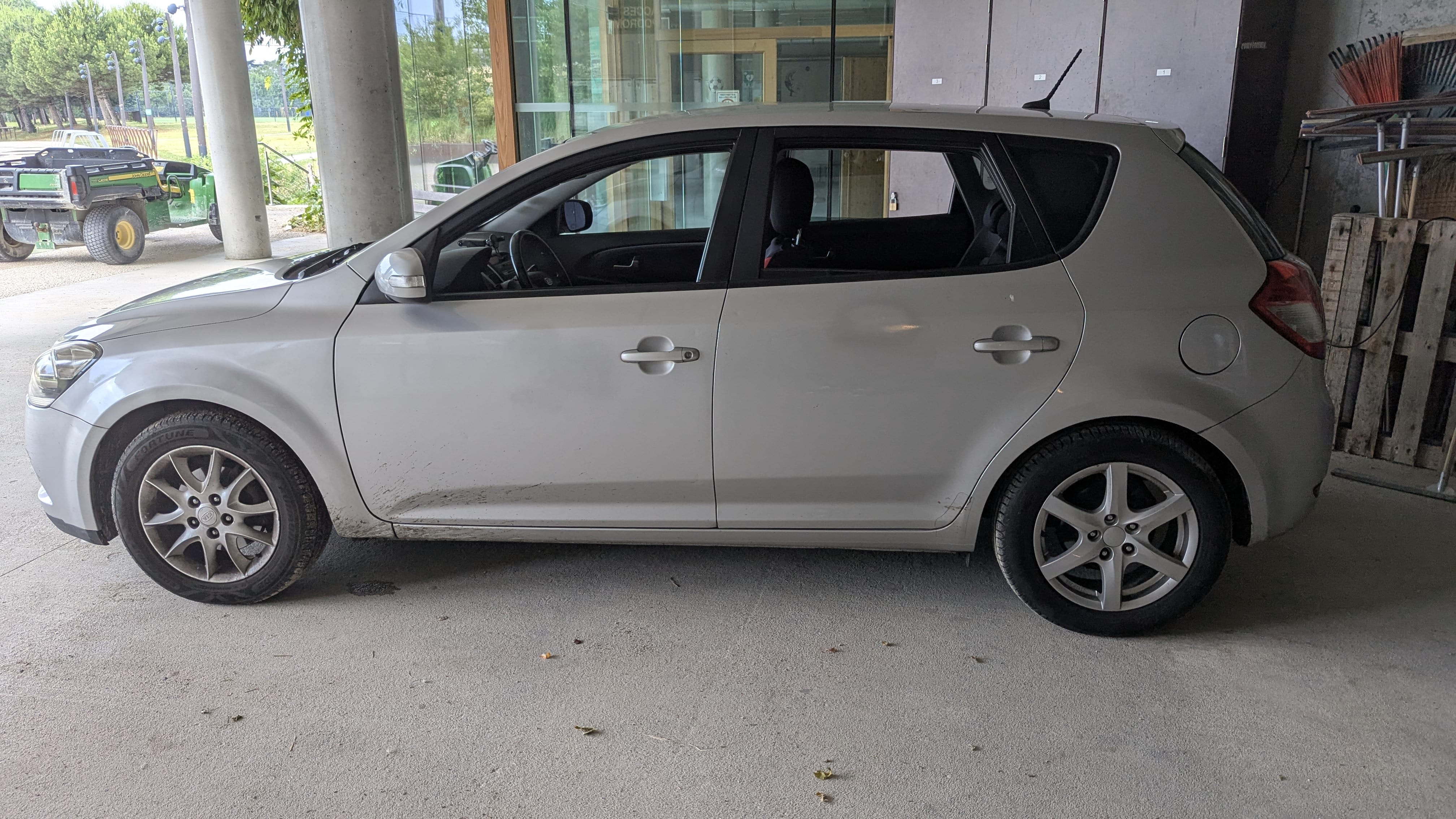 Kia Cee'd 1.6 crdi avec Climatisation