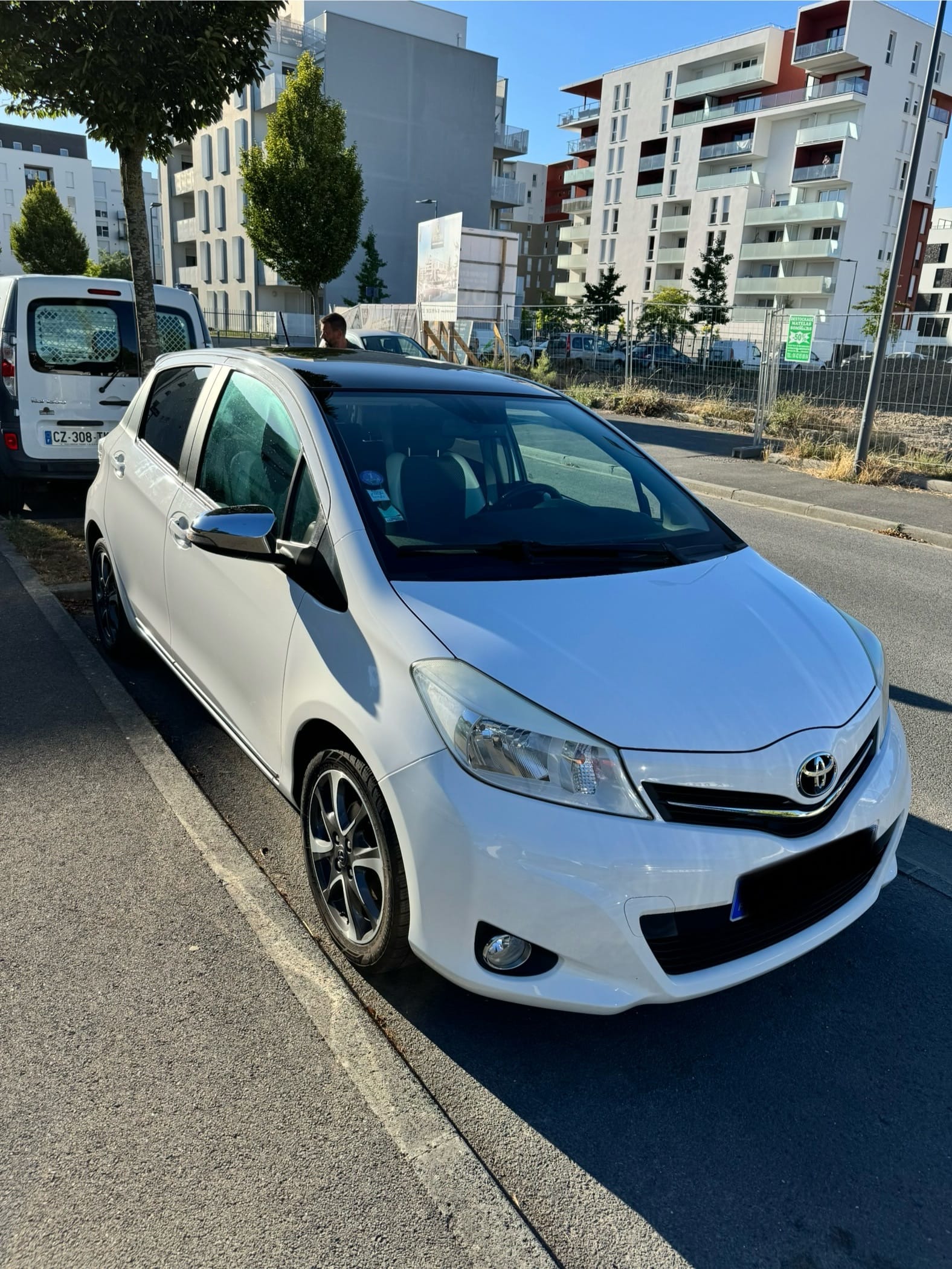 Toyota Yaris, 2013, Essence 98