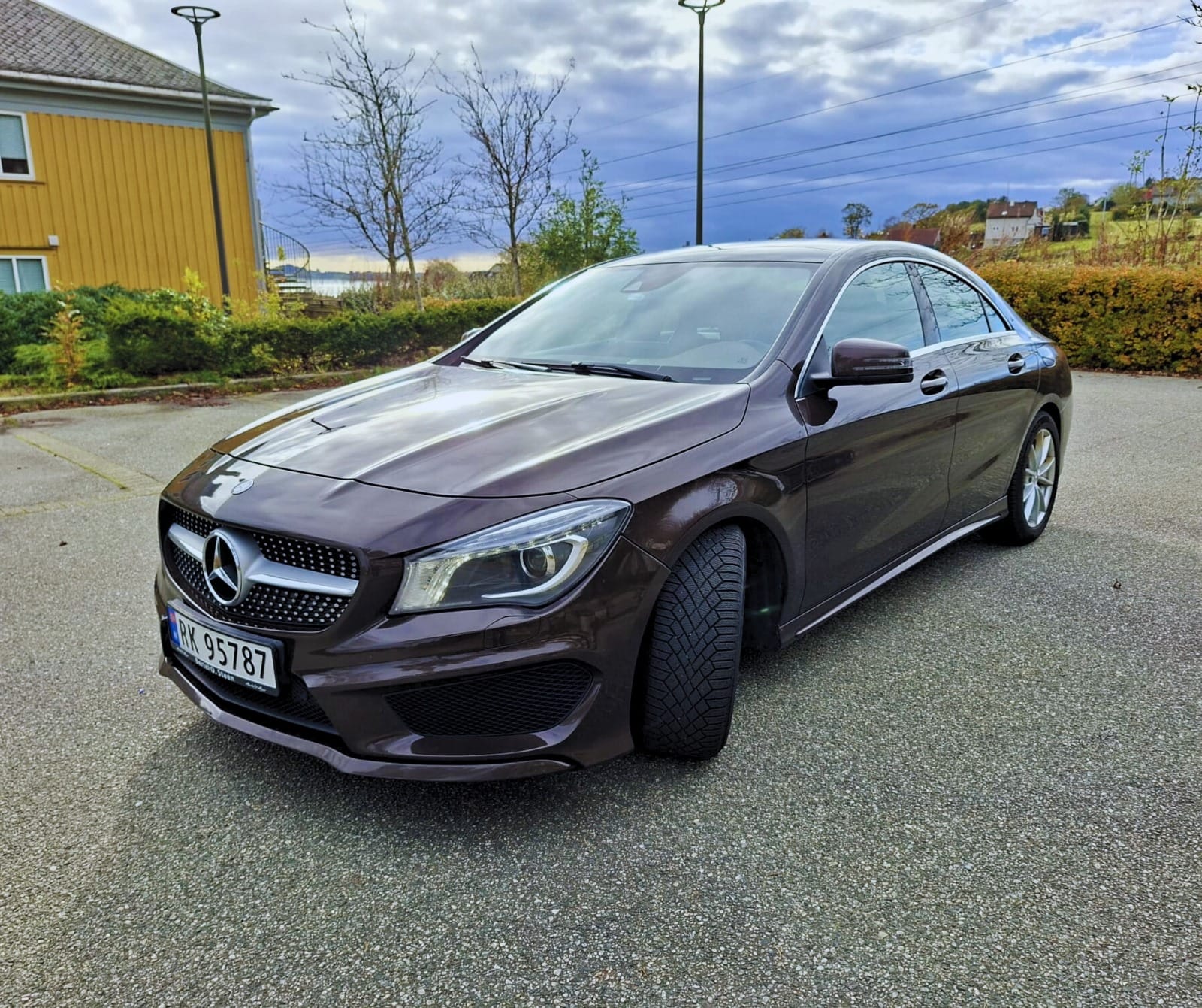 Mercedes-Benz CLA 200 1.6 med Bluetooth audio