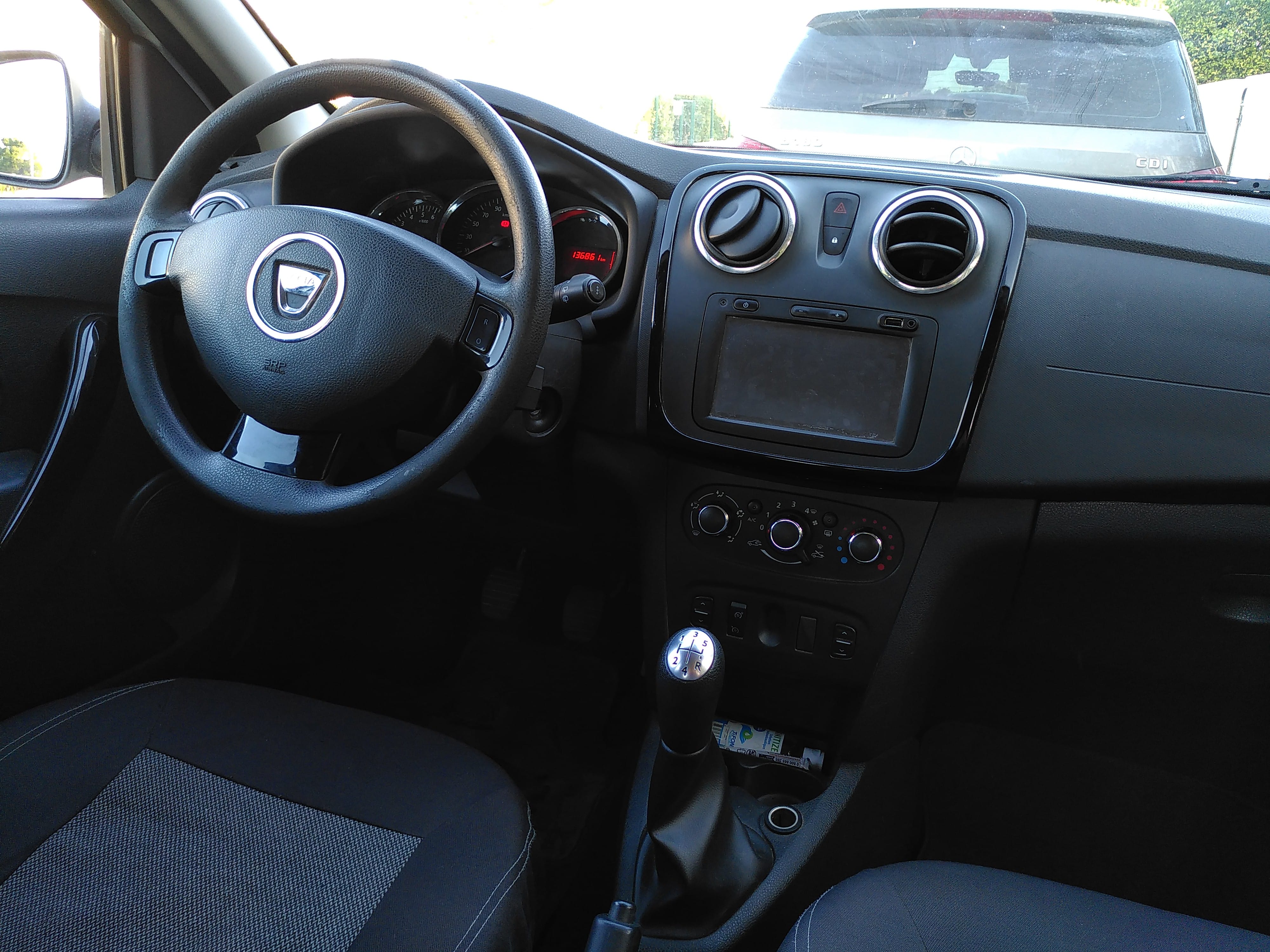 Dacia Sandero avec GPS