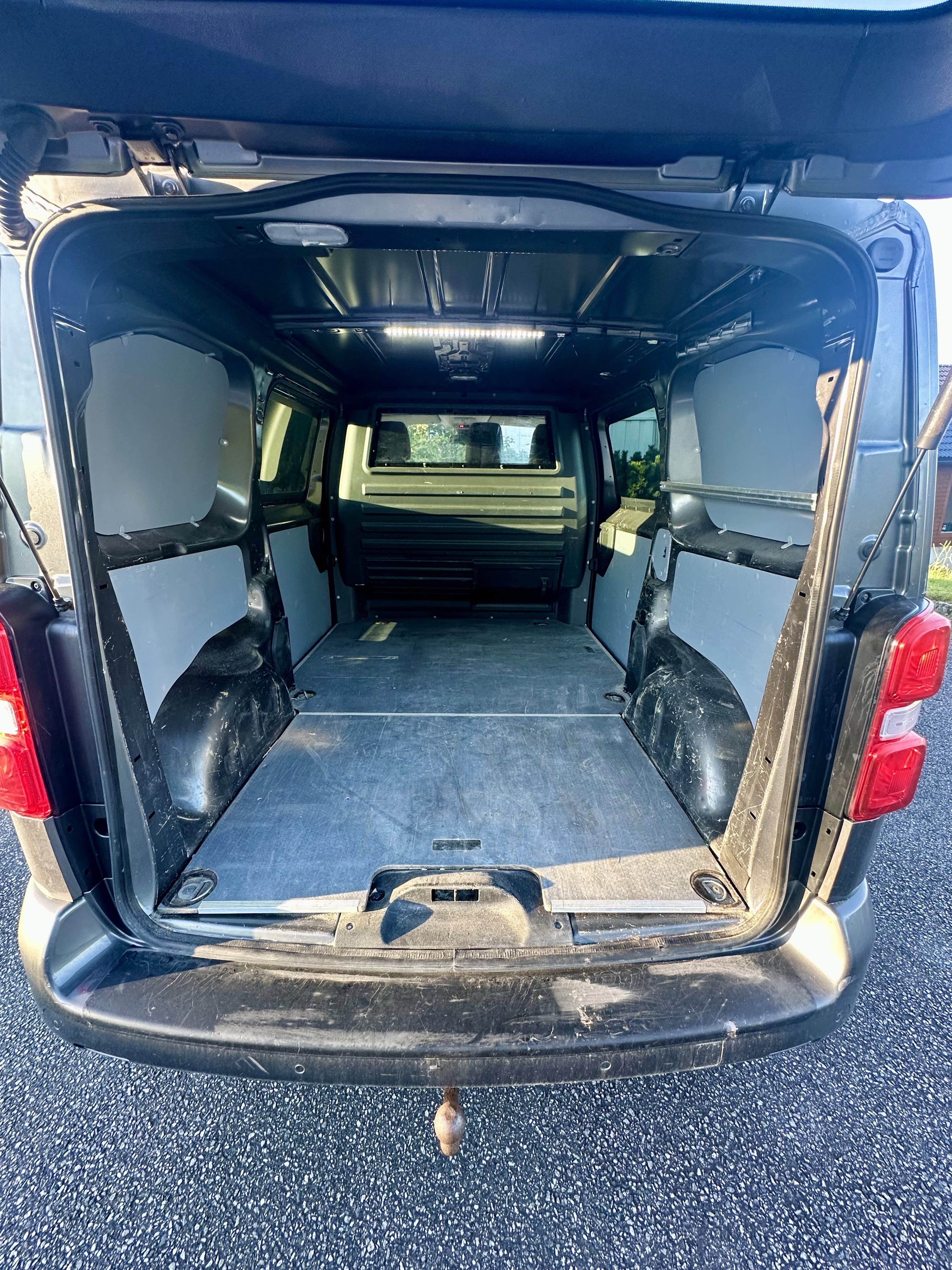 Peugeot Expert med GPS