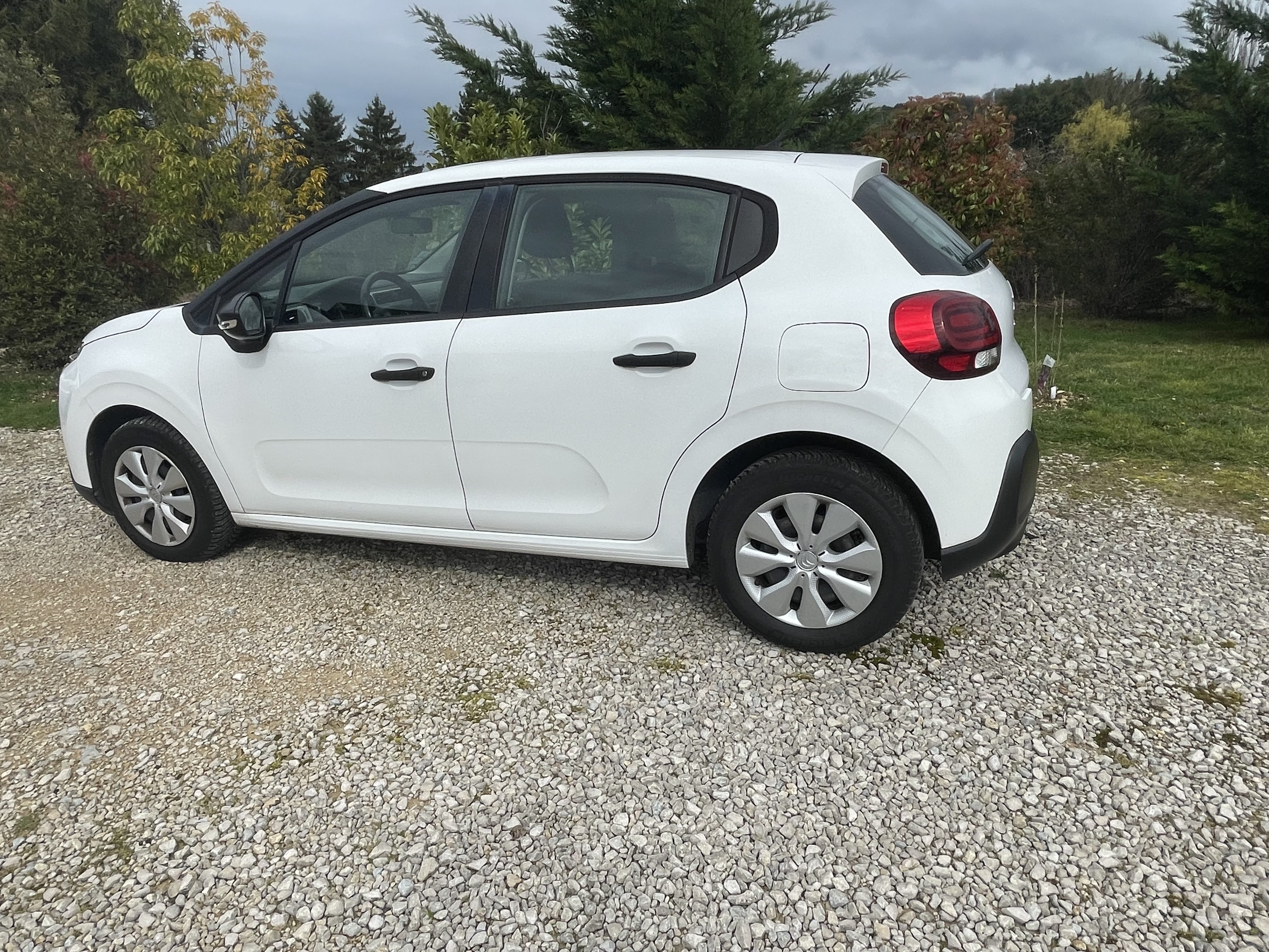 Citroen C3 1,2 83 cv avec GPS