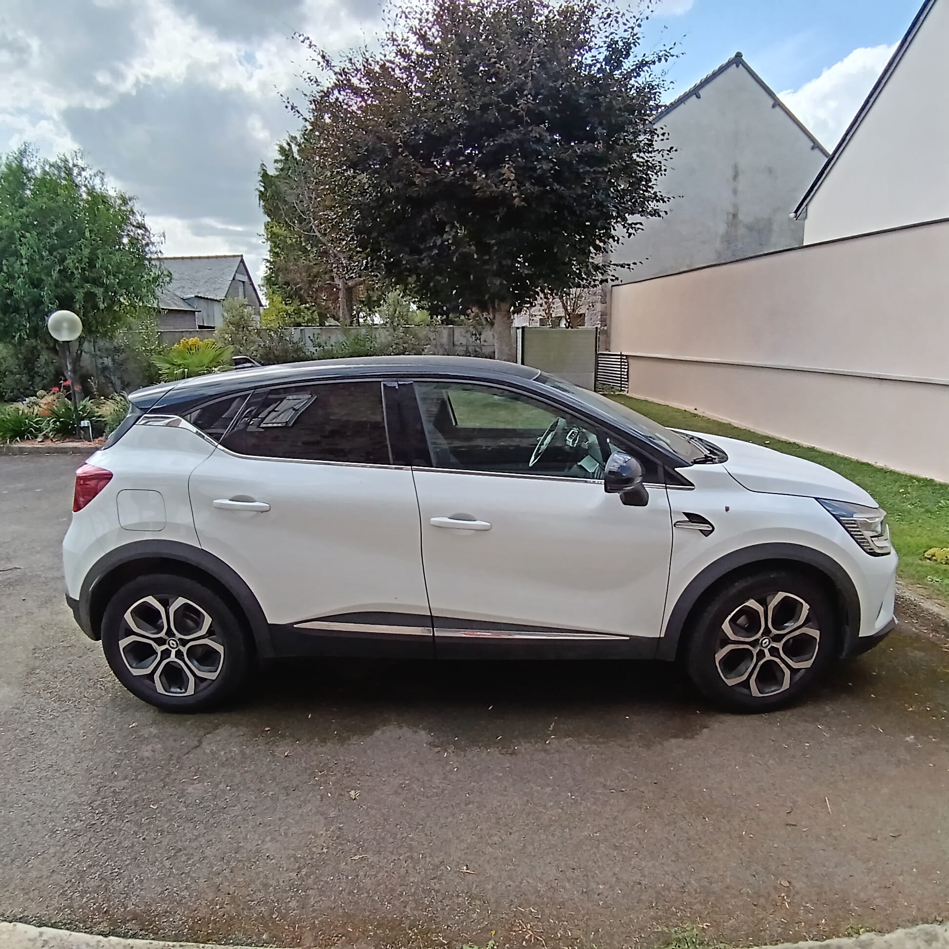Renault Captur 1.3 TCe 140 BVM6  Intens avec Climatisation