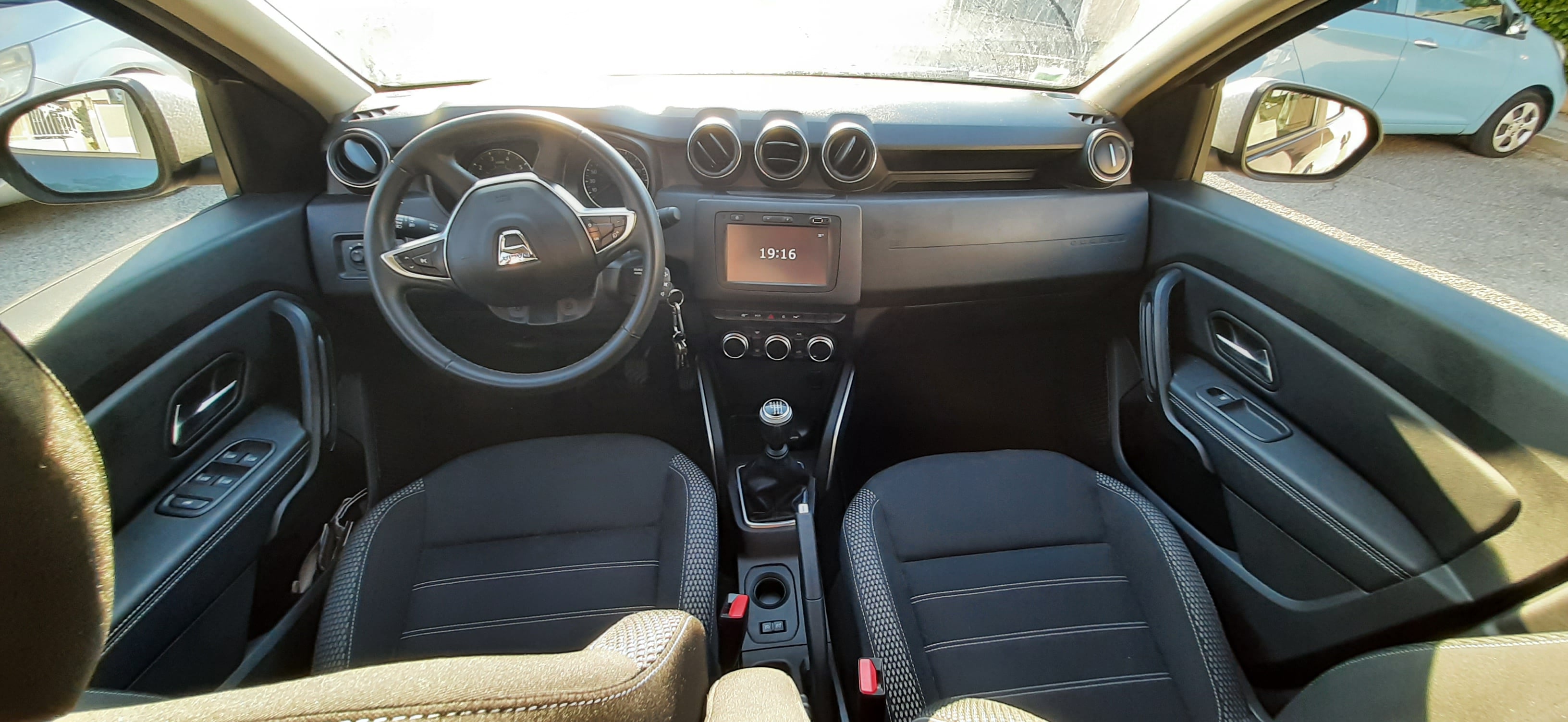 Dacia Duster 1.5 HDI avec Caméra de recul