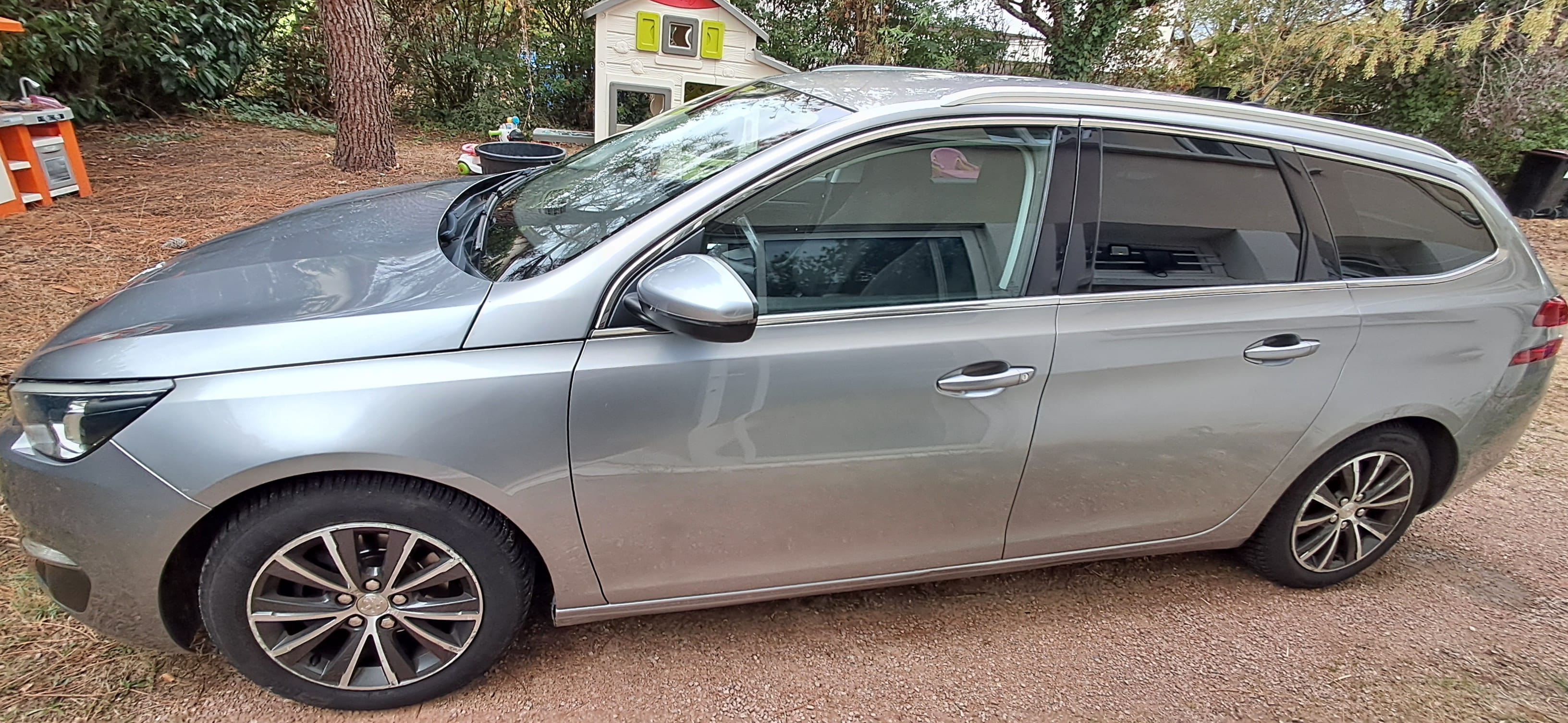 Peugeot 308 SW avec Climatisation