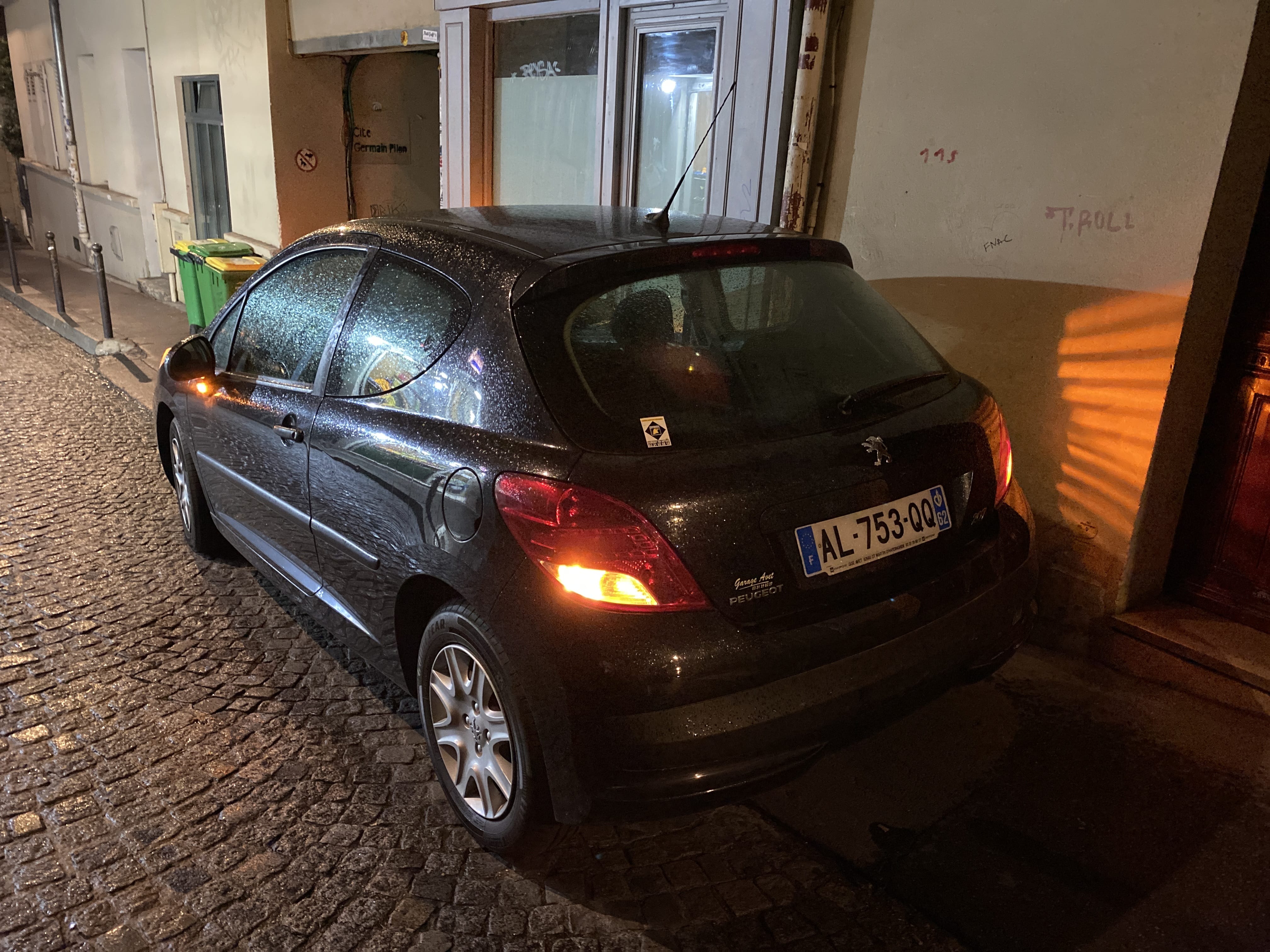 Peugeot 207+ avec Régulateur de vitesse