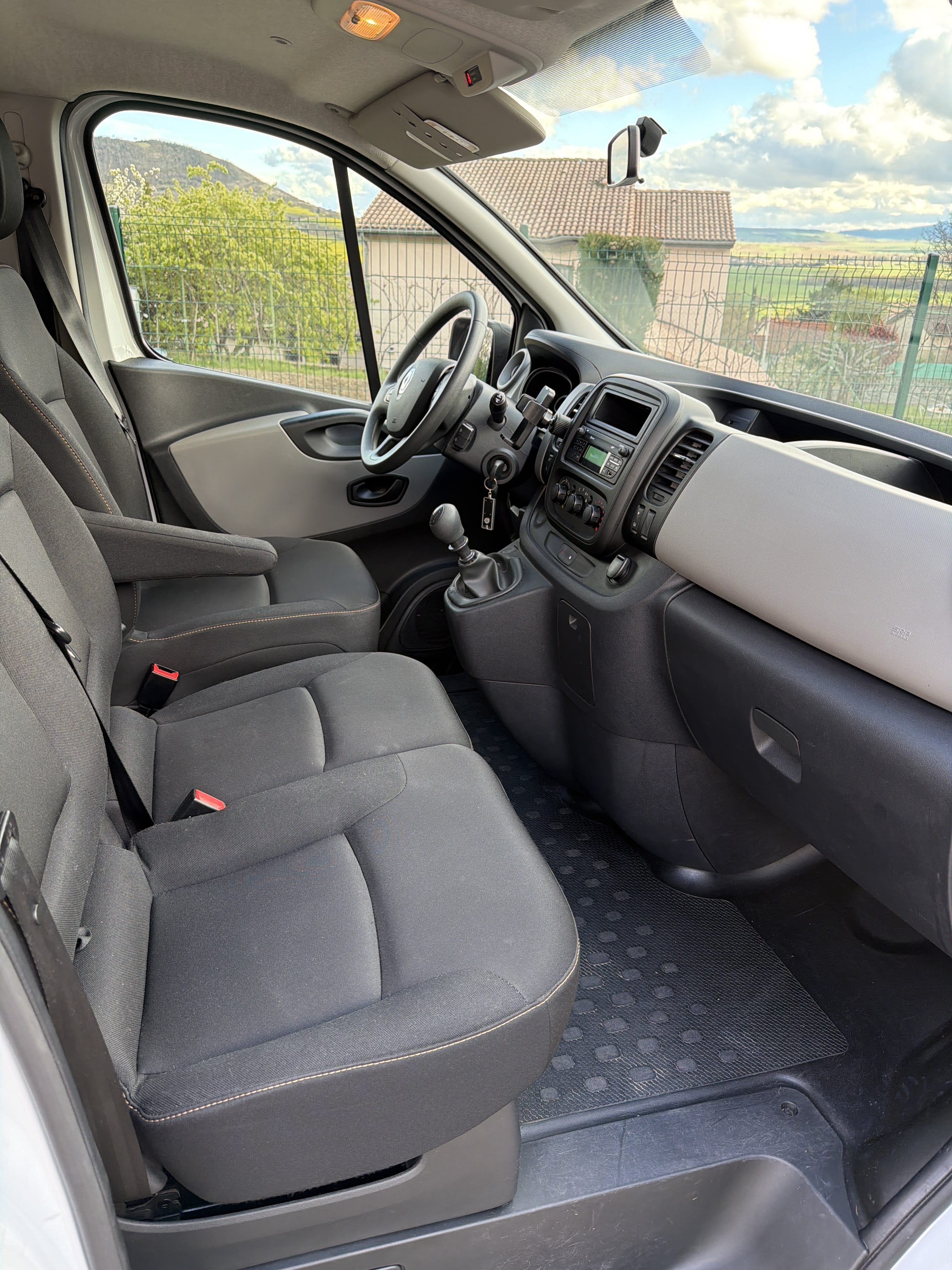 Renault Trafic Passenger avec Siège bébé