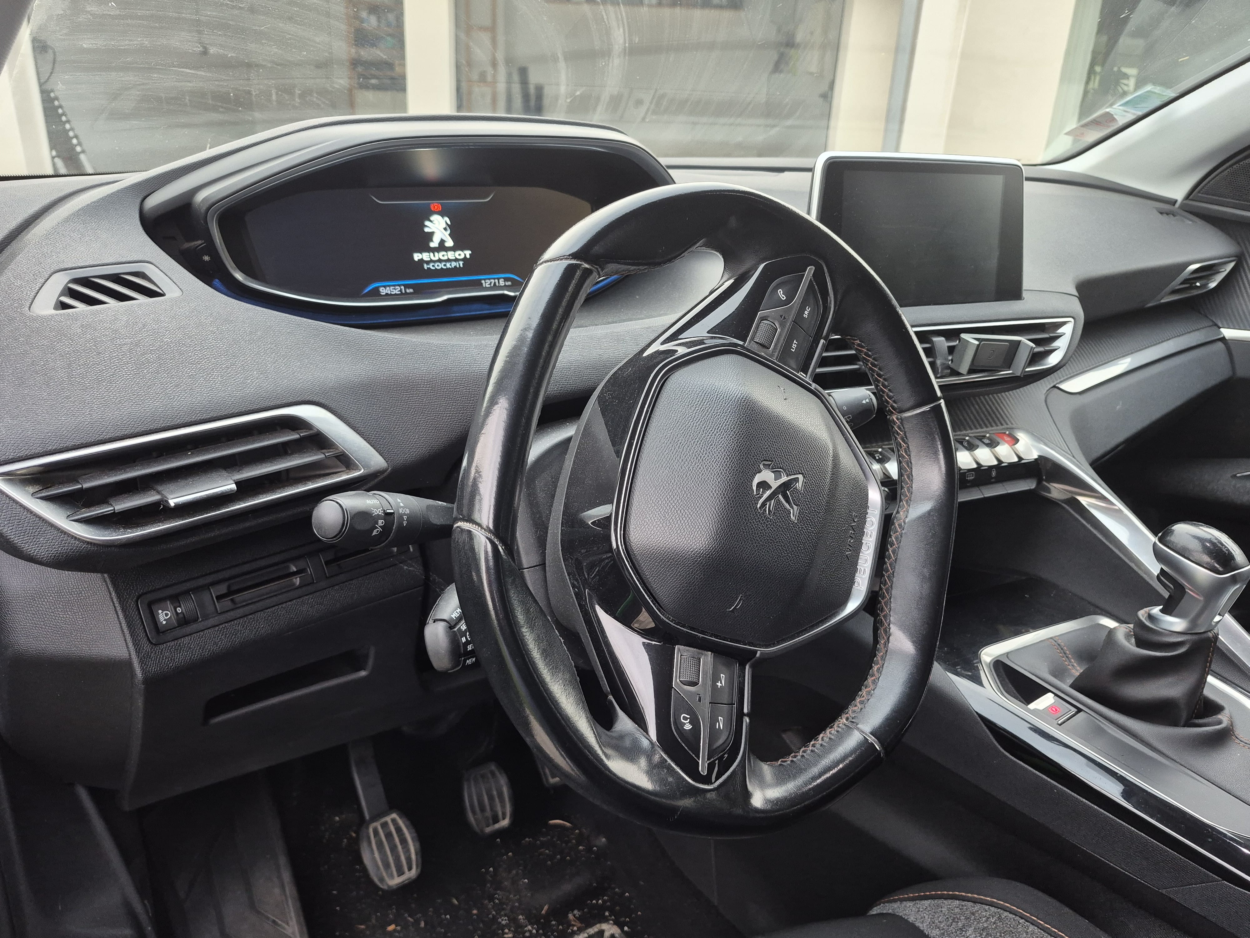 Peugeot 3008 avec GPS