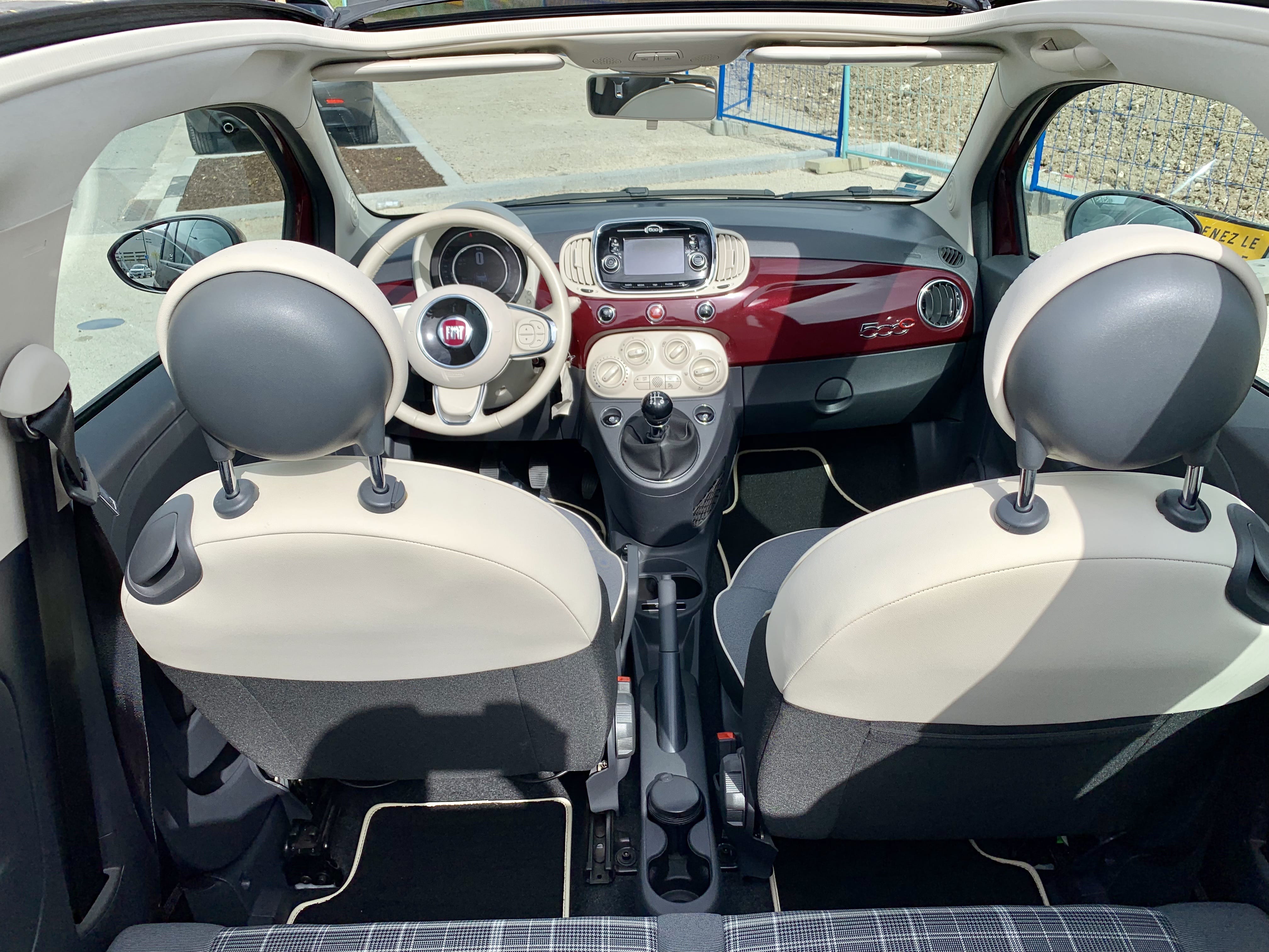 Fiat 500 C  Partez à l’aventure avec notre Fiat 500 Cab – Style, Confort et Liberté à Bordeaux