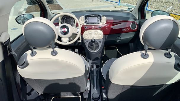 Fiat 500 C Partez à l’aventure avec notre Fiat 500 Cab – Style, Confort et Liberté à Bordeaux