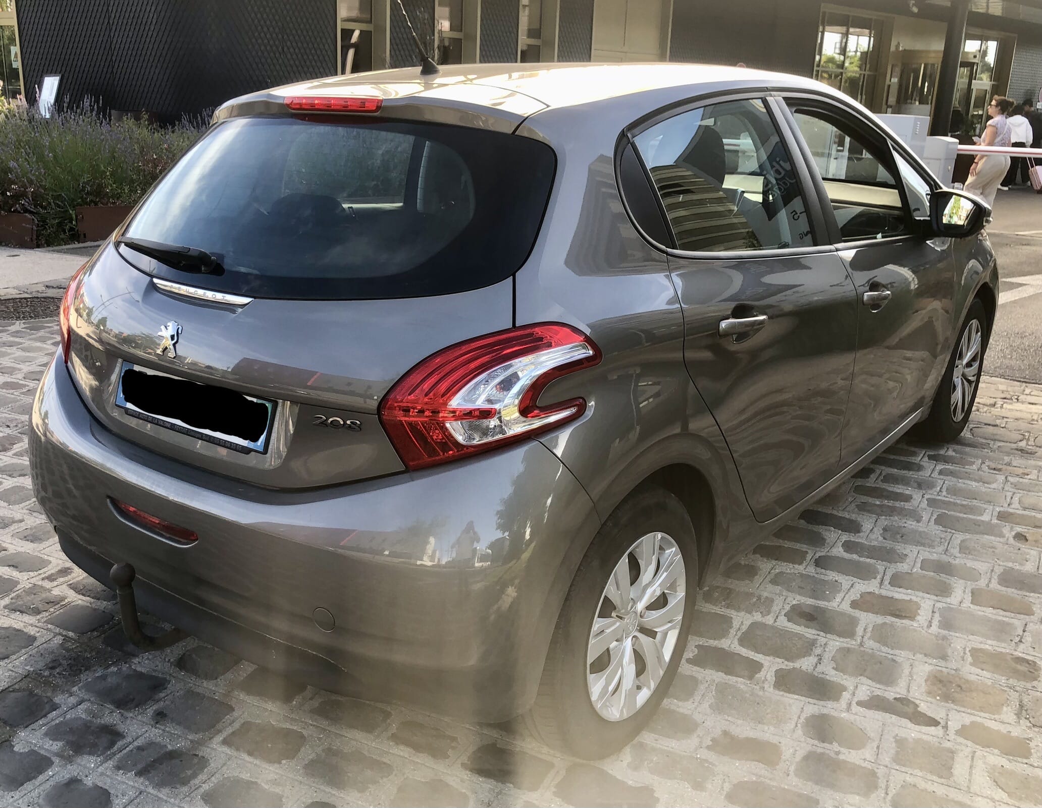 Peugeot 208 avec Climatisation