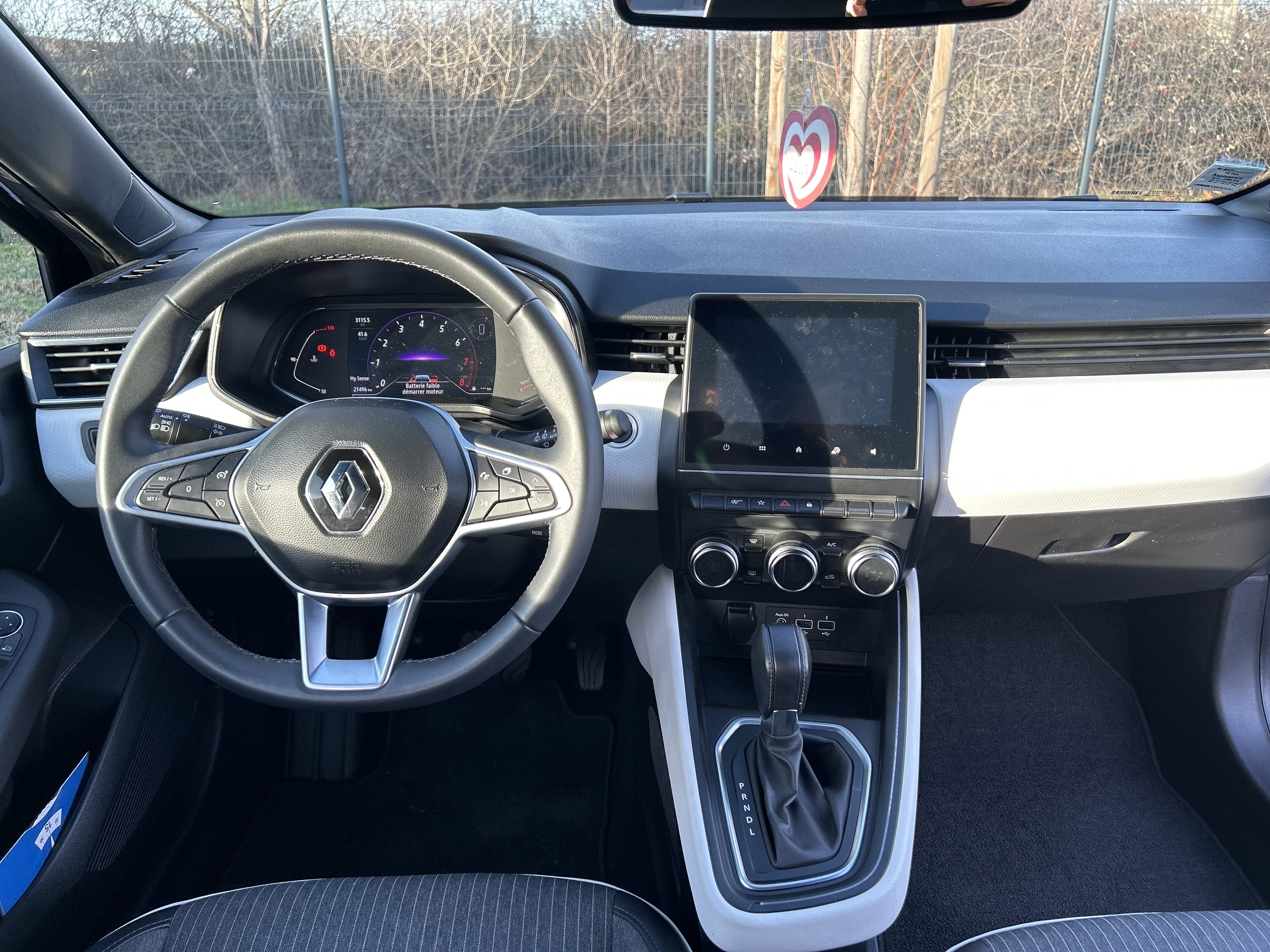 Renault Clio avec Apple CarPlay